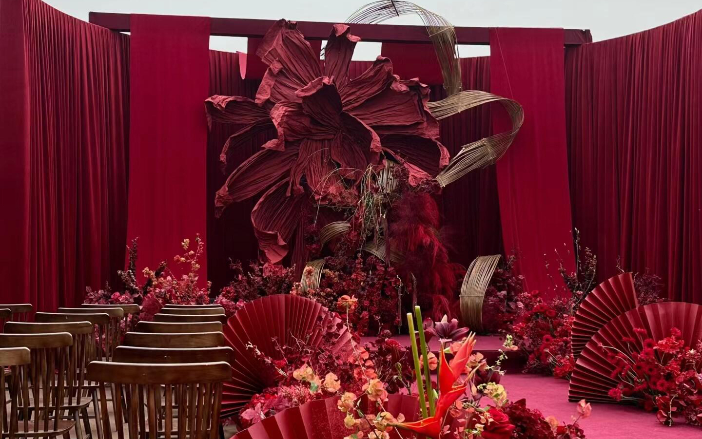 紅色系秀場風(fēng)婚禮