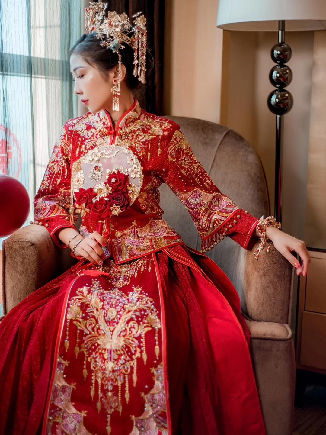 【也宁婚纱】2件套租赁  齐地主纱版