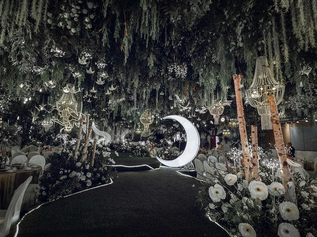 【人气推荐】绿色森系奢华主题婚礼