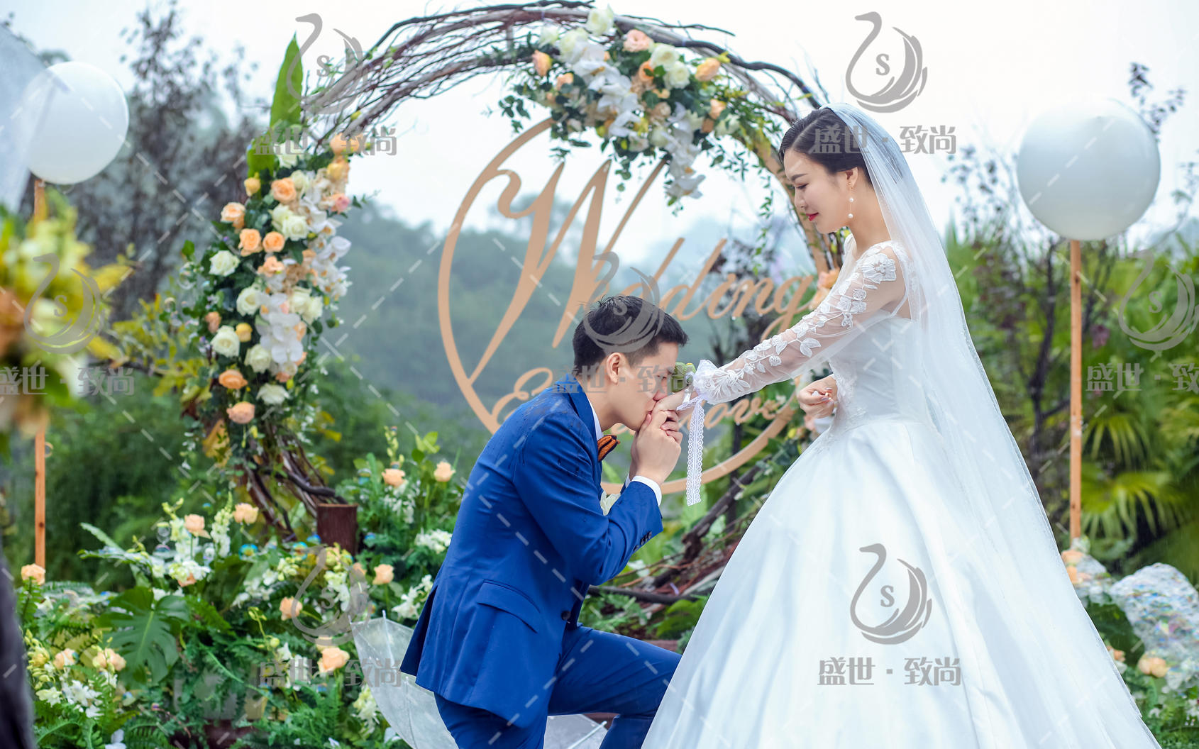 户外婚礼——《初  见》