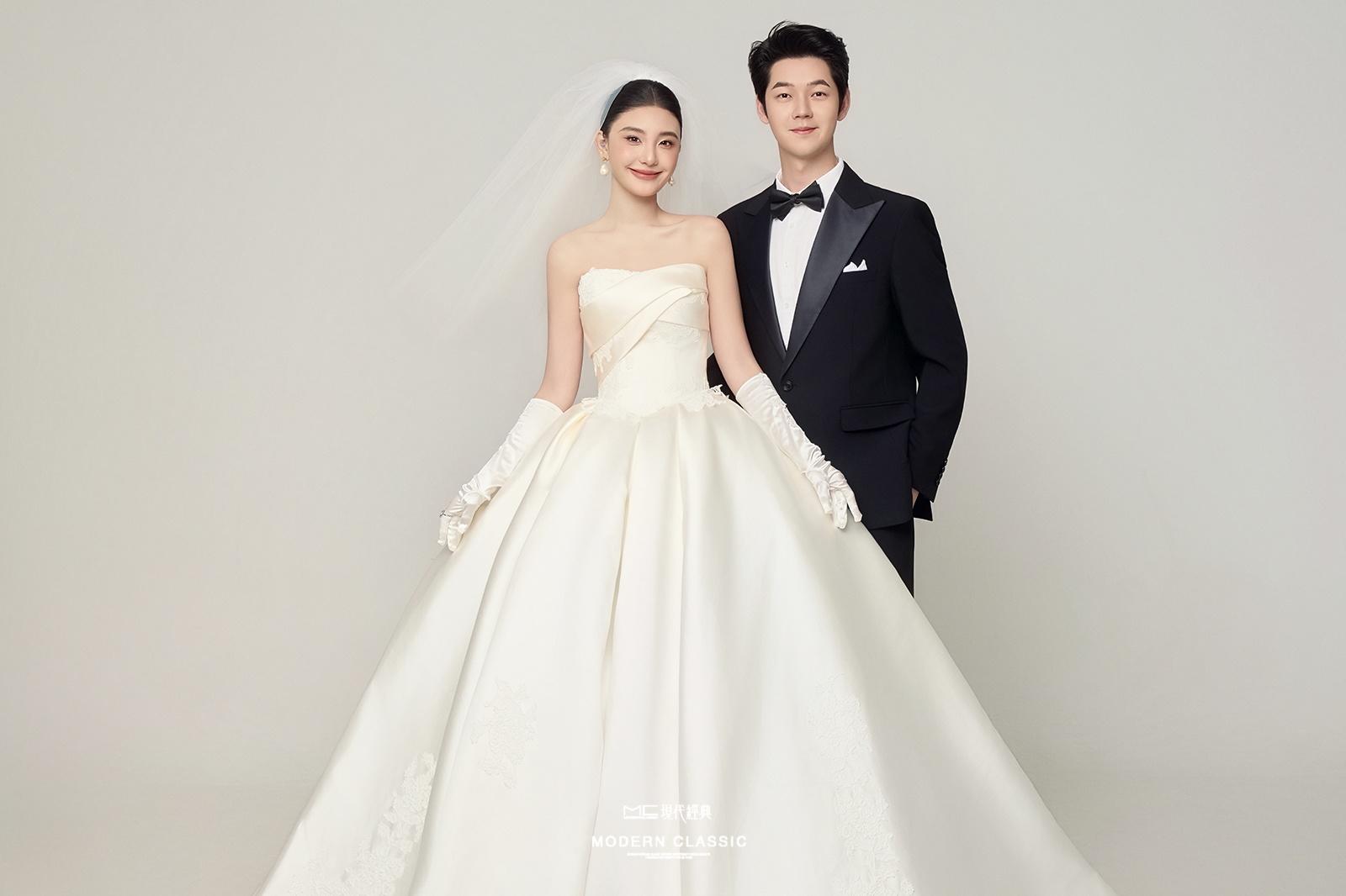 越素越高级！结婚必拍的极简主纱婚纱照