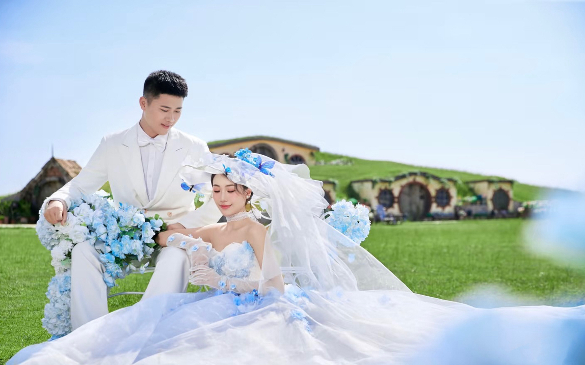 轻法式草坪婚纱照🍃氛围感拉满 