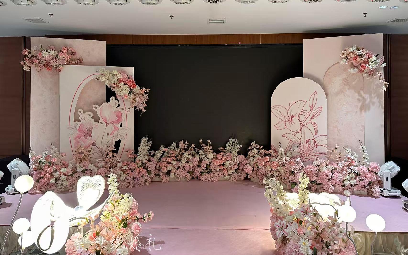 金世缘|粉白色婚礼真的超清新~