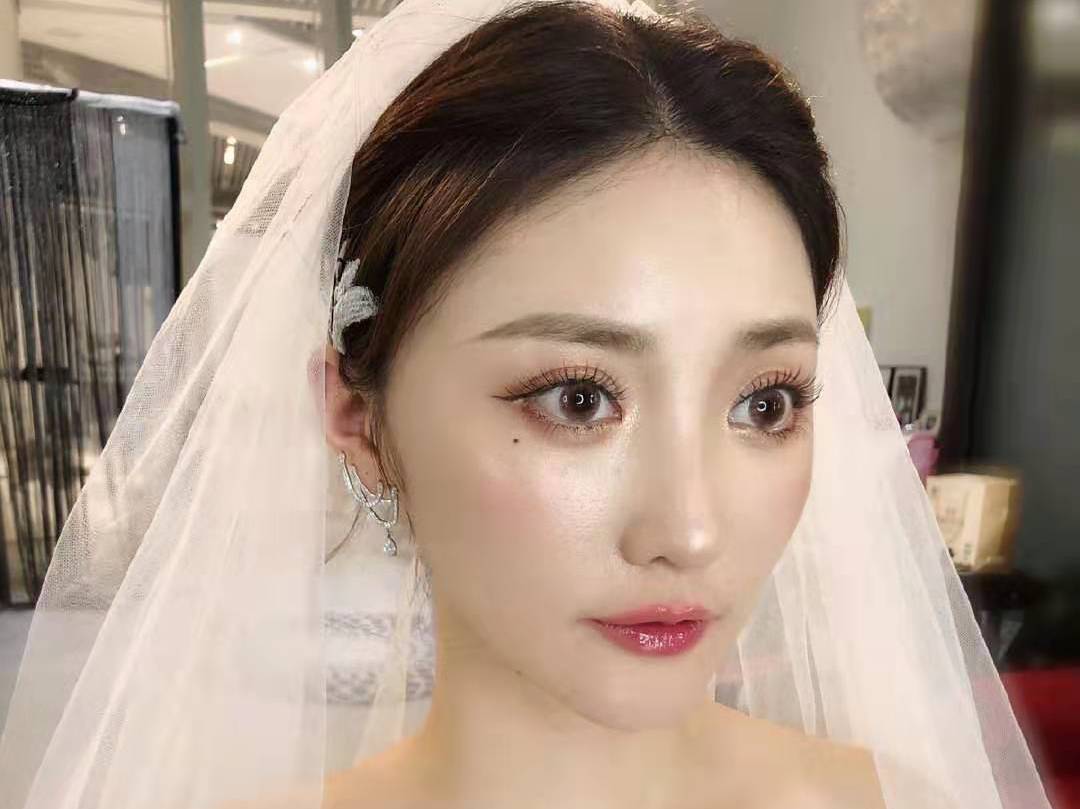 【瑞恩美妆】首席老师全程跟妆！