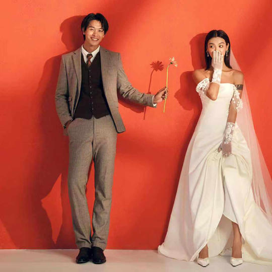 【口碑力荐】小众室内高级感+街拍婚纱照