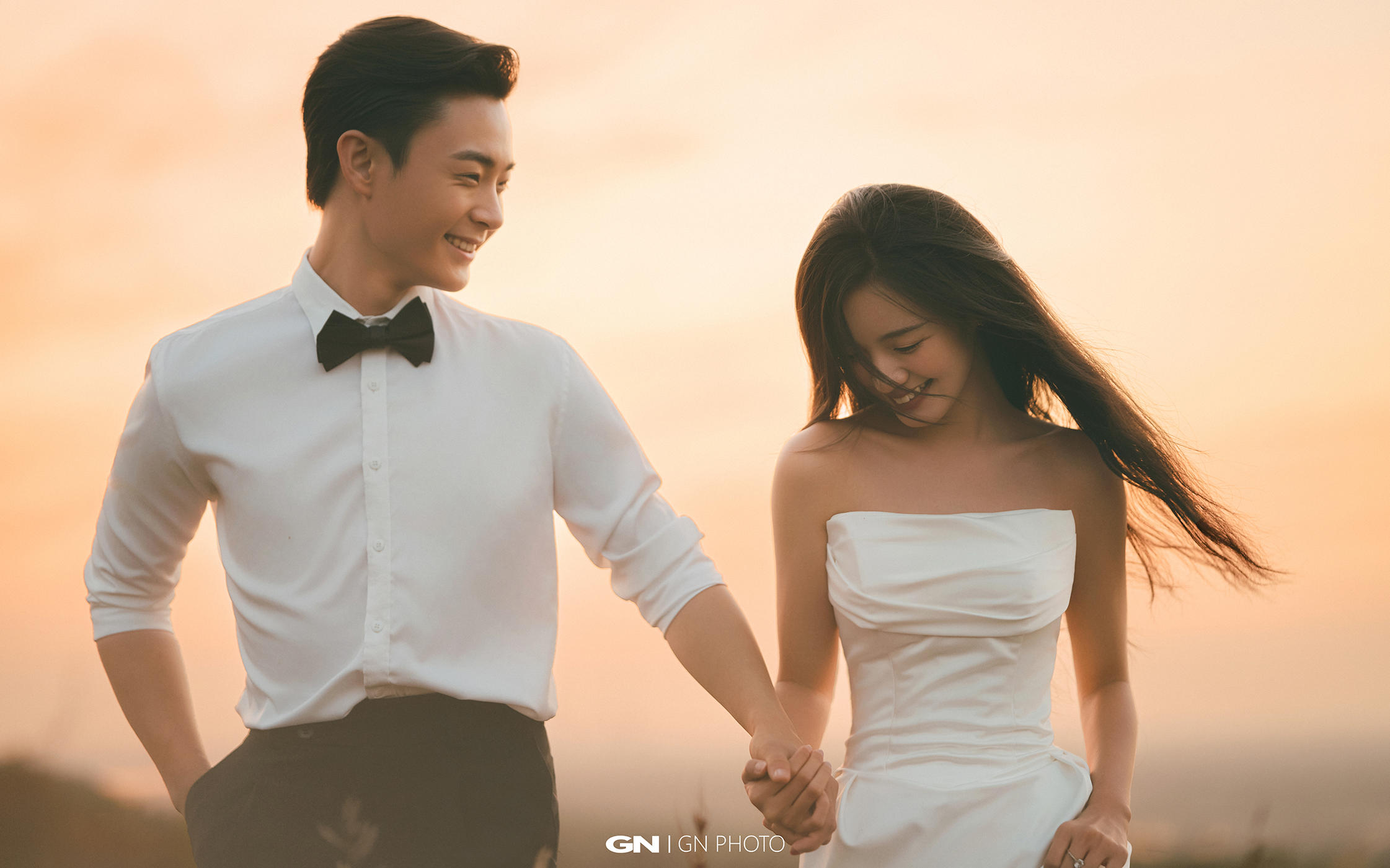 人间情诗系列 | 是微风是晚霞 是心动无可替代