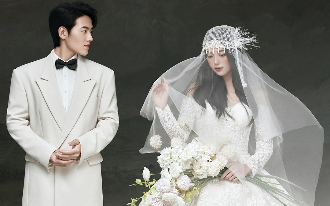 復(fù)古油畫(huà)風(fēng)婚紗照