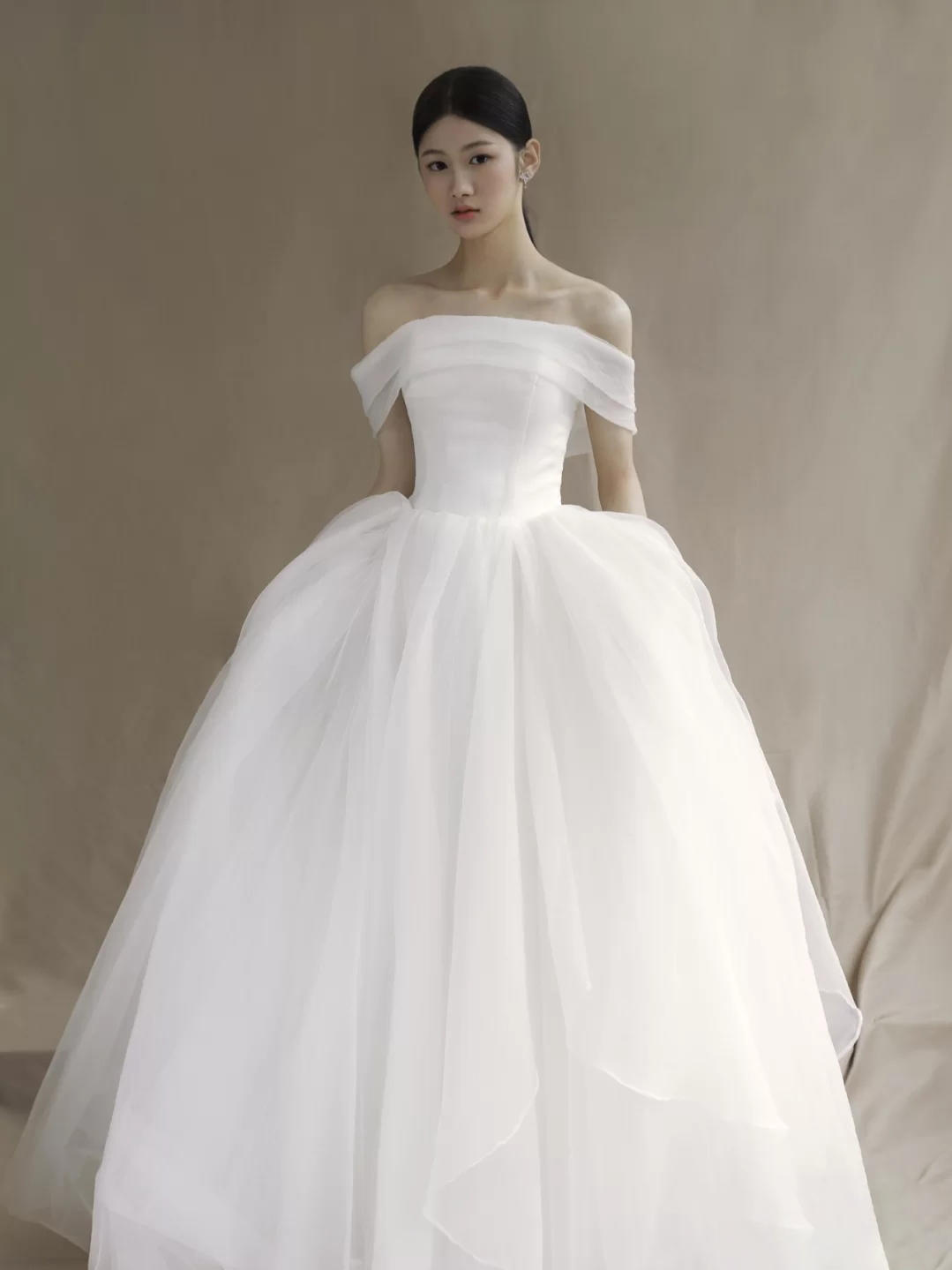 显瘦又仙气的一字肩出门纱