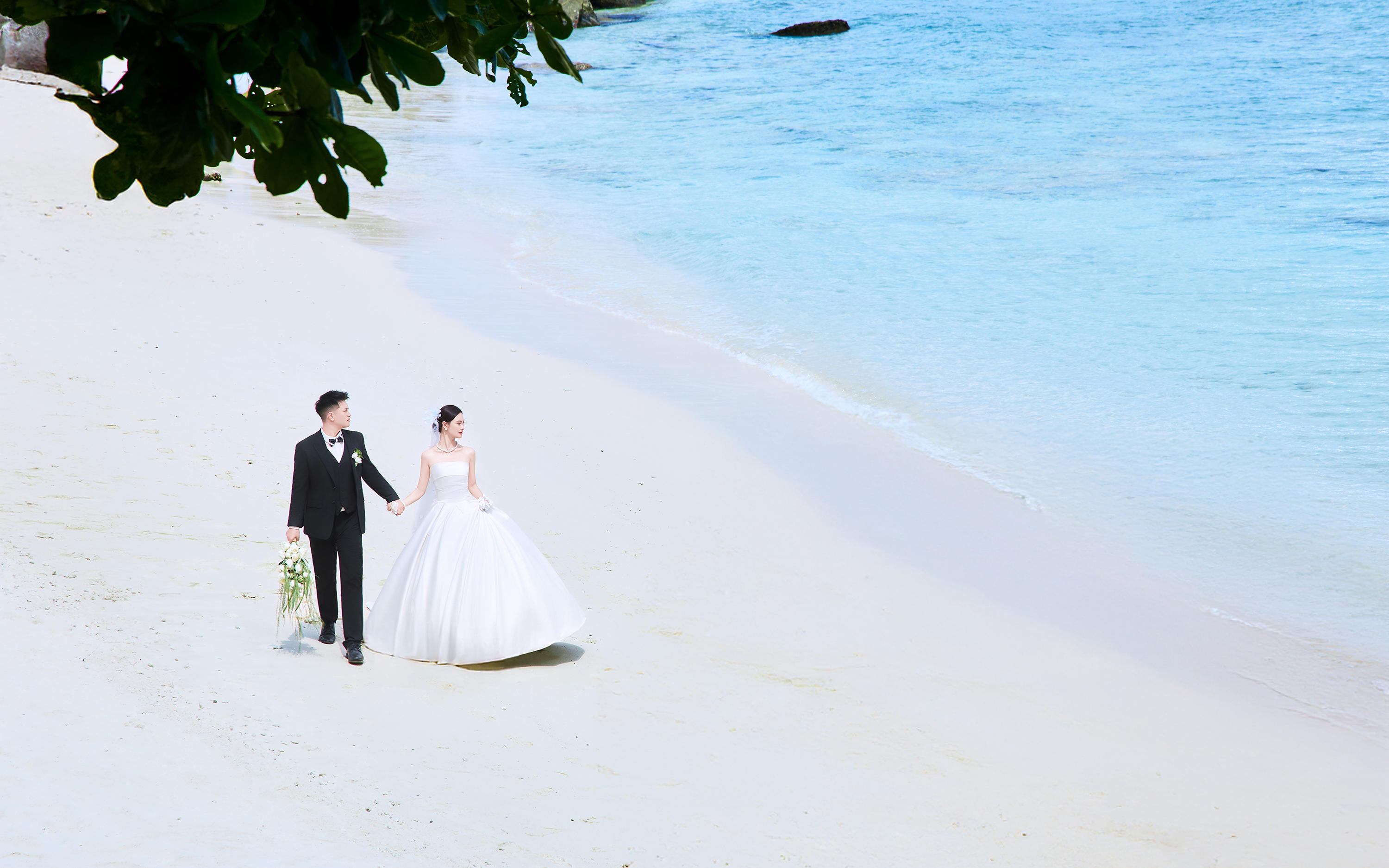 三亚旅拍｜蔚蓝海景婚纱照满分答卷 