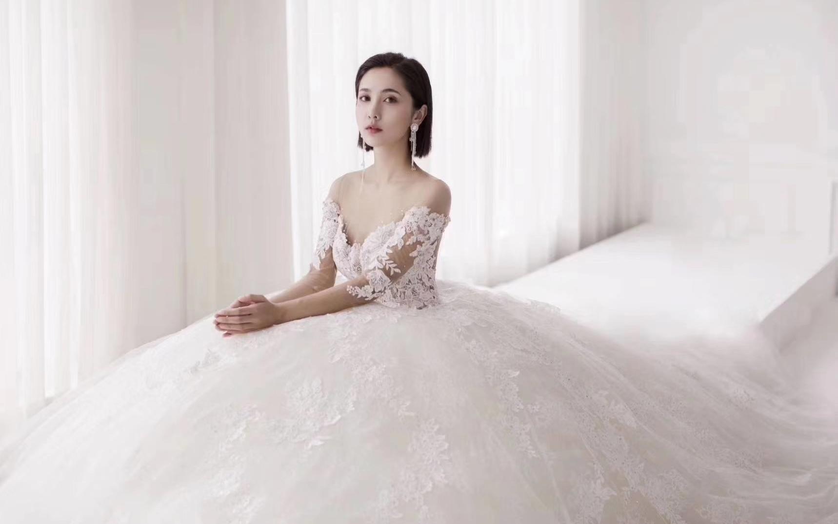 【TIAN恬小妞·婚纱】怦然心动的一款婚纱