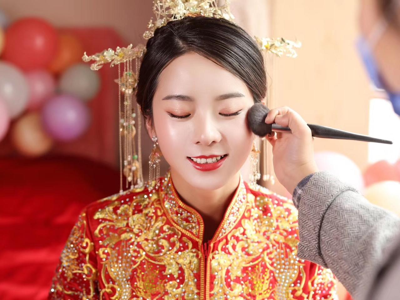 徐州丰县新娘早妆   国际一线化妆品  包含定制