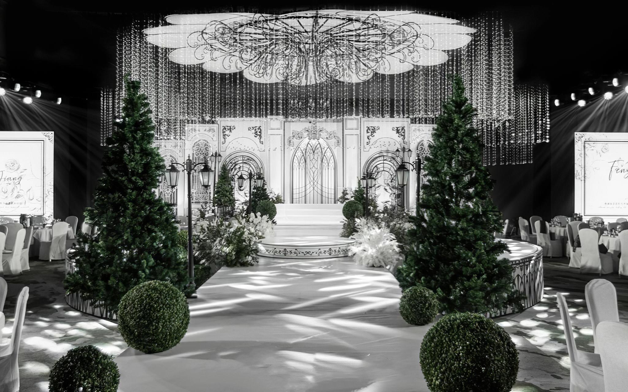 【花屿婚礼】高级水晶吊顶简约园林式绿白色系婚礼