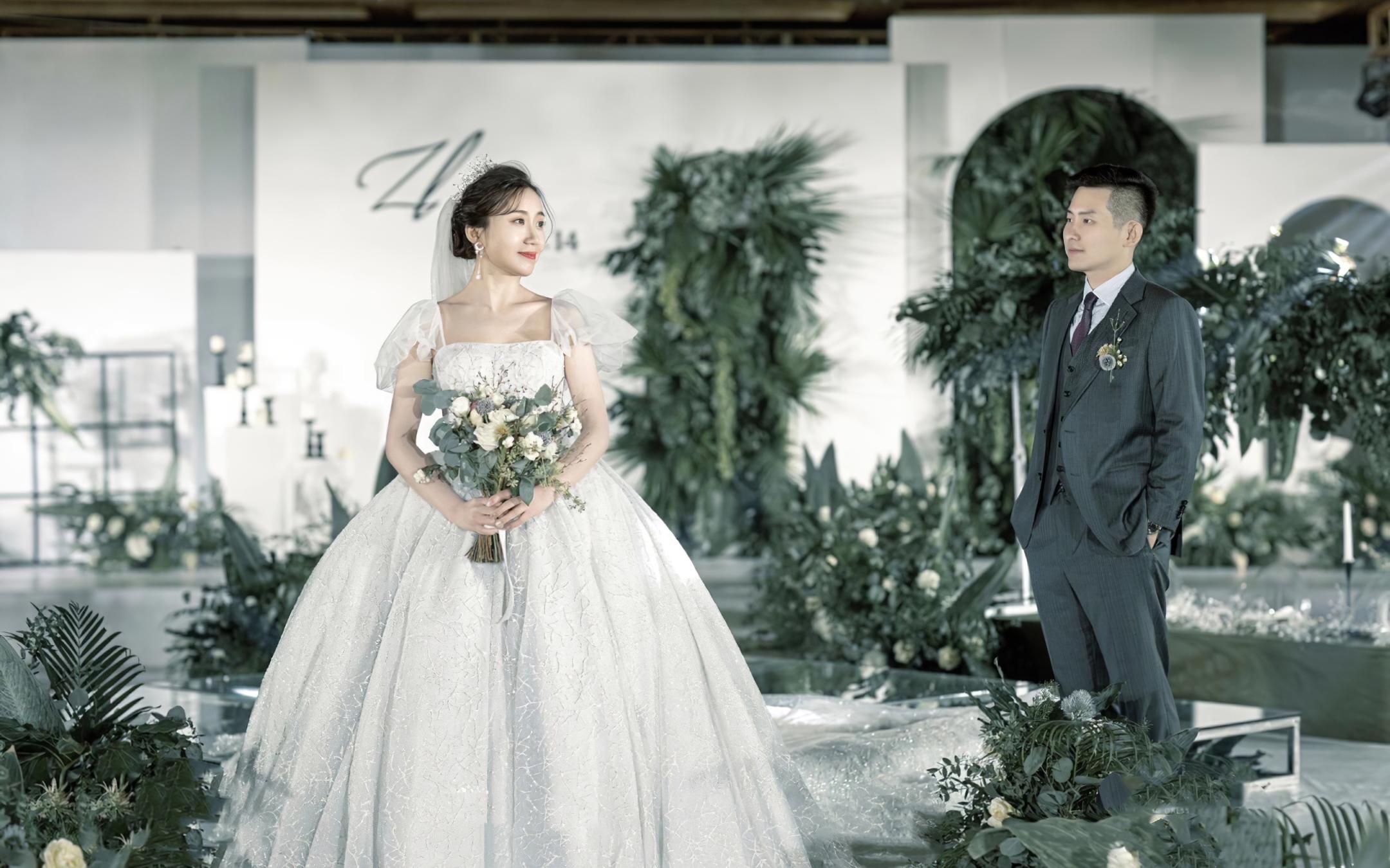 白绿色系唯美淸新高性价比婚礼