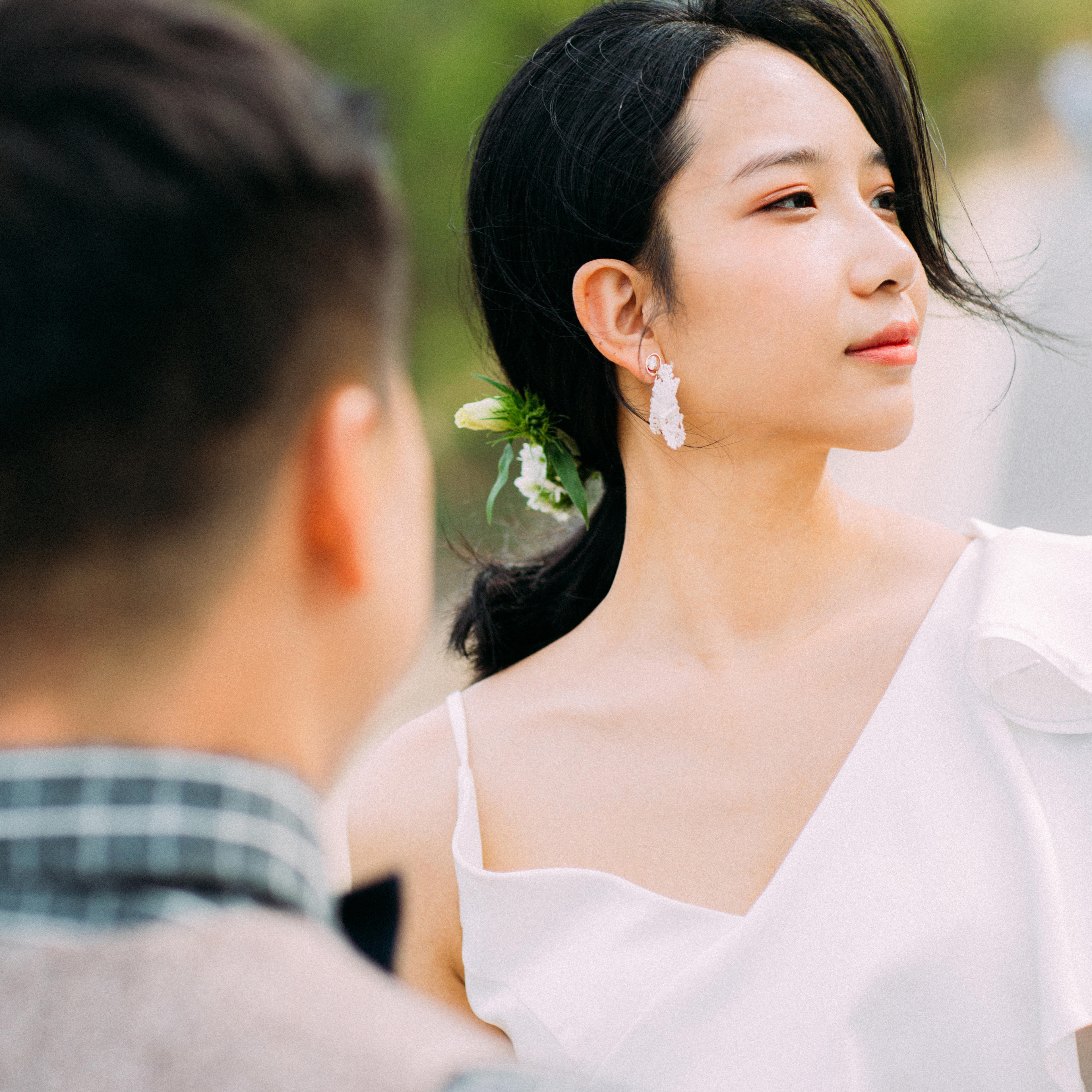 抛跳影楼风，来点不一样的婚纱照