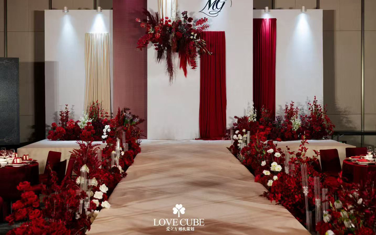 常熟凯悦酒店|极简红色|常熟爱立方婚礼策划执行