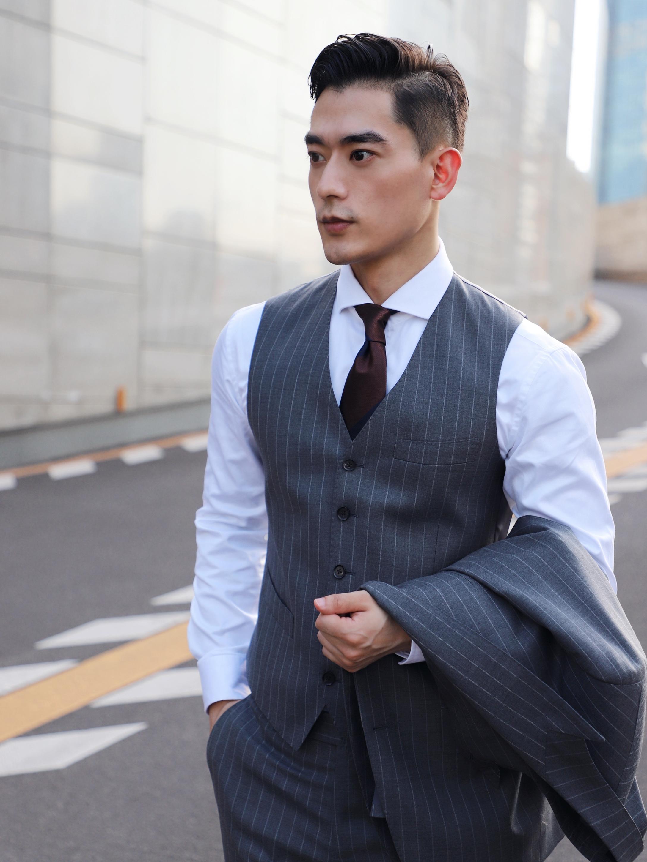 商务西服|婚礼西服|灰色条纹三件套