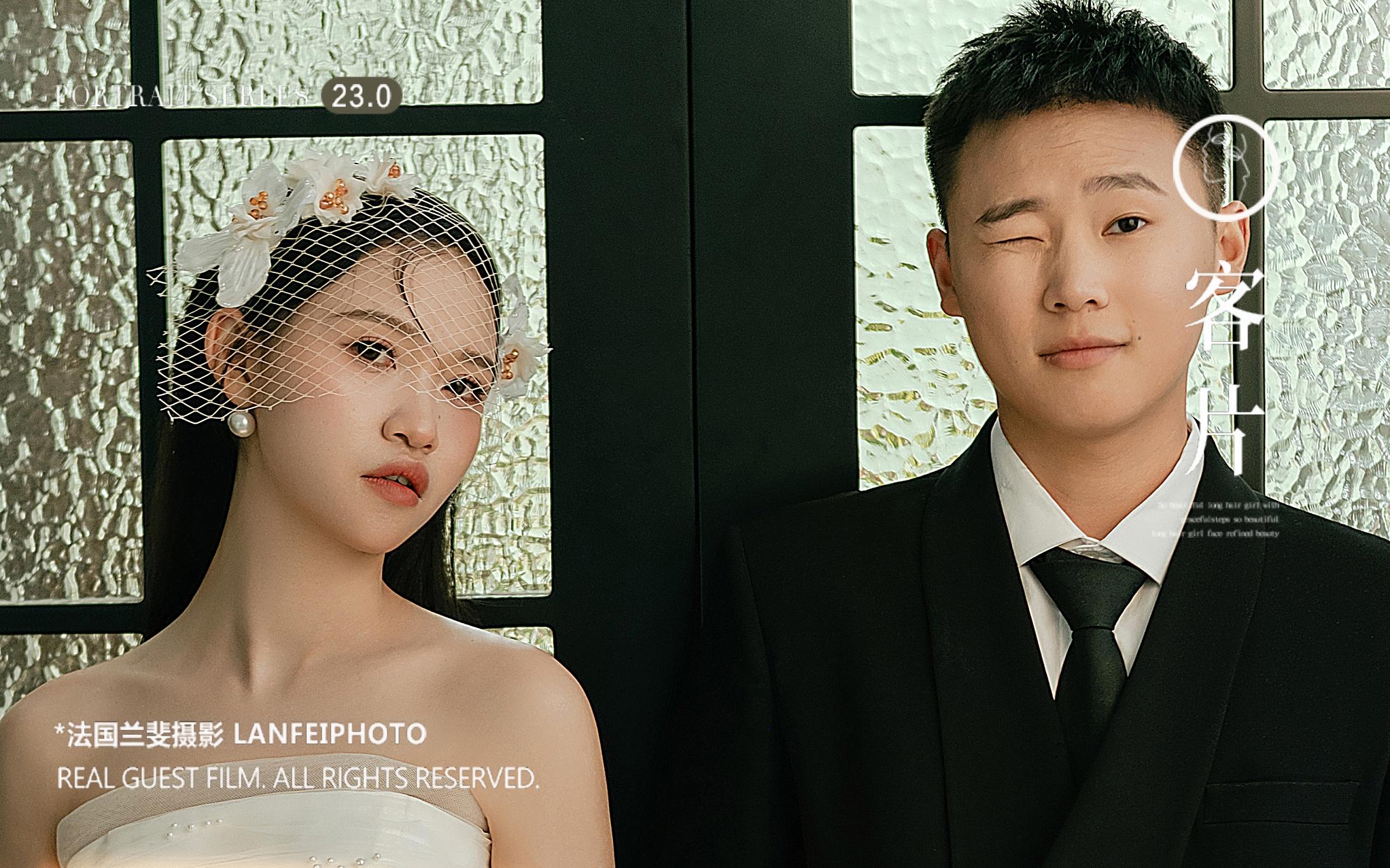 被問到爆的室內(nèi)婚紗照??