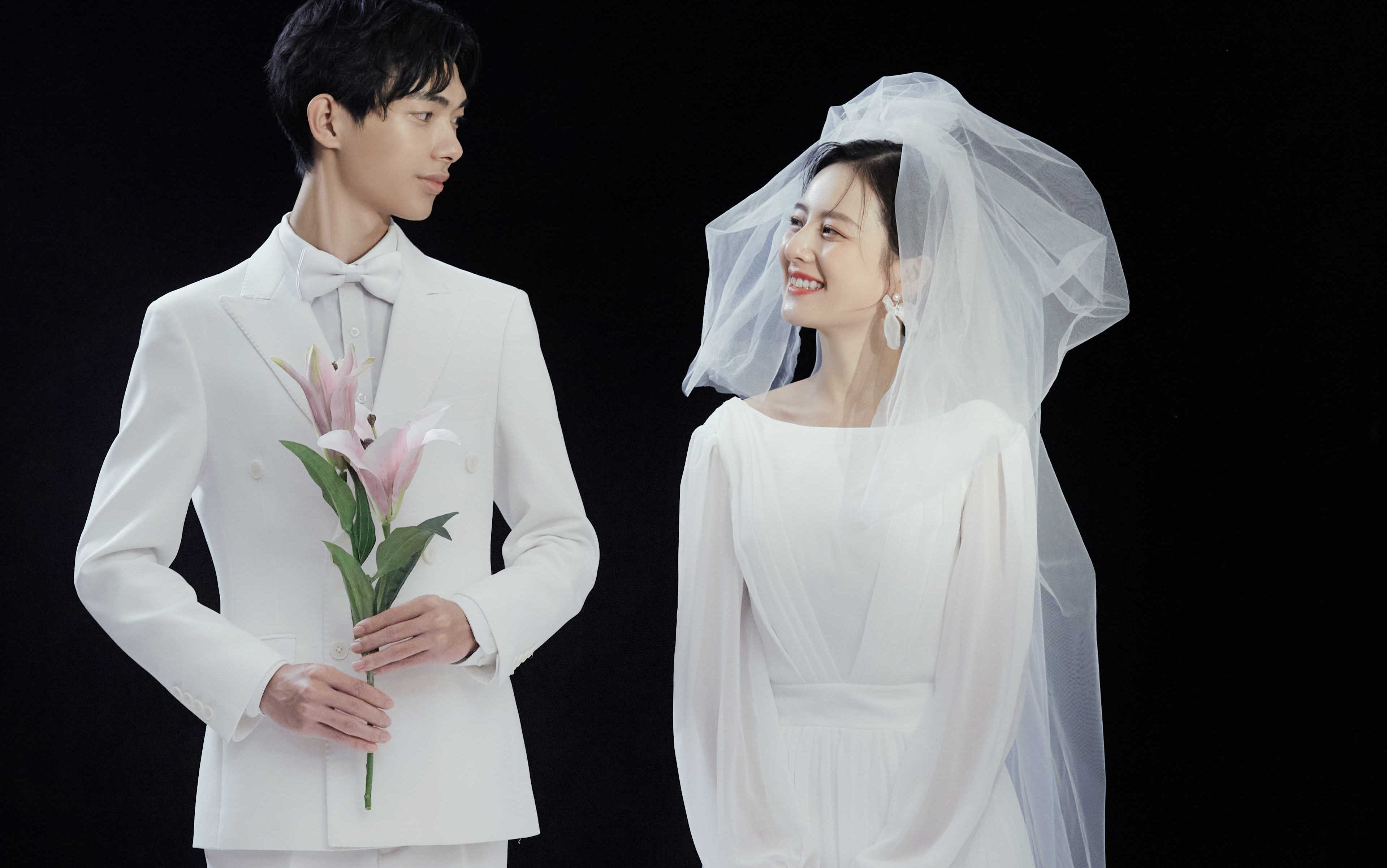 少女感爆棚！极简韩系婚纱照UPUP