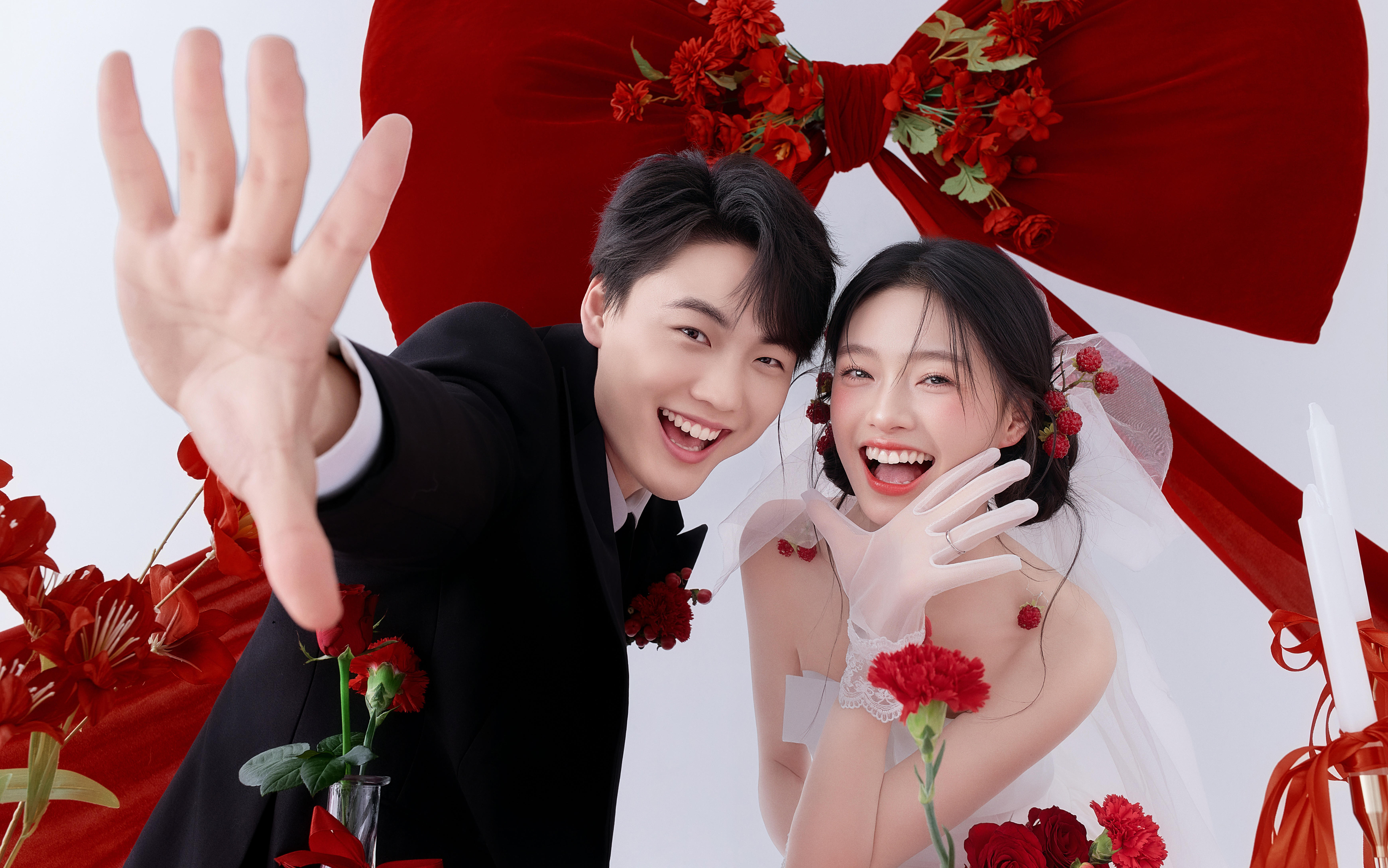 蝴蝶结甜系婚纱照