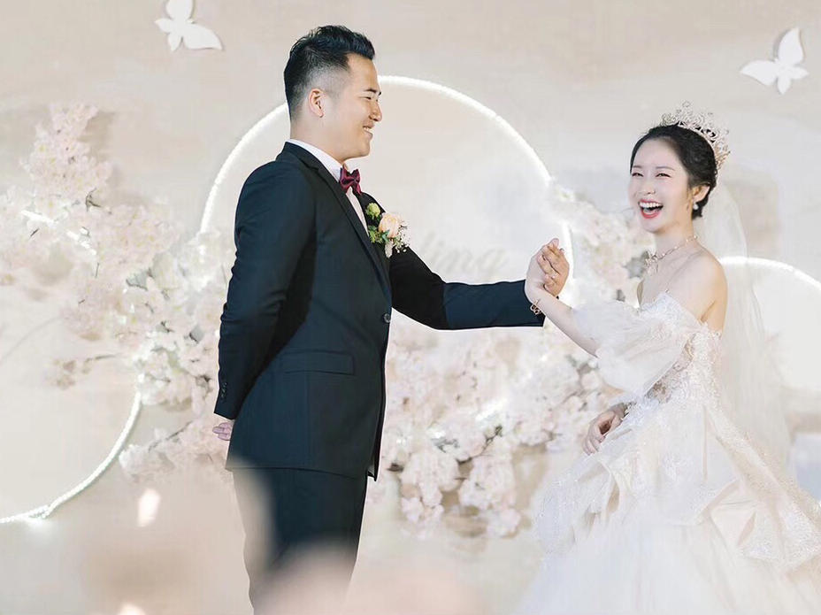 市区-资深化妆造型师-半天跟妆