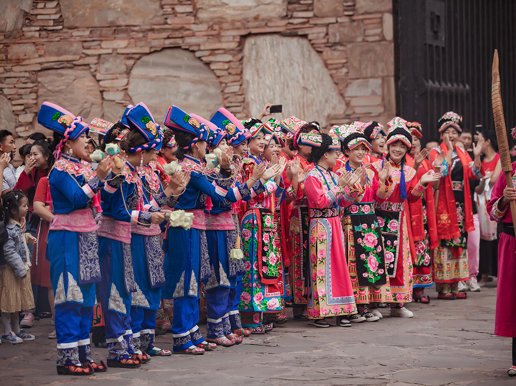 羌族婚礼跟拍 羌族婚礼仪式 民族婚礼