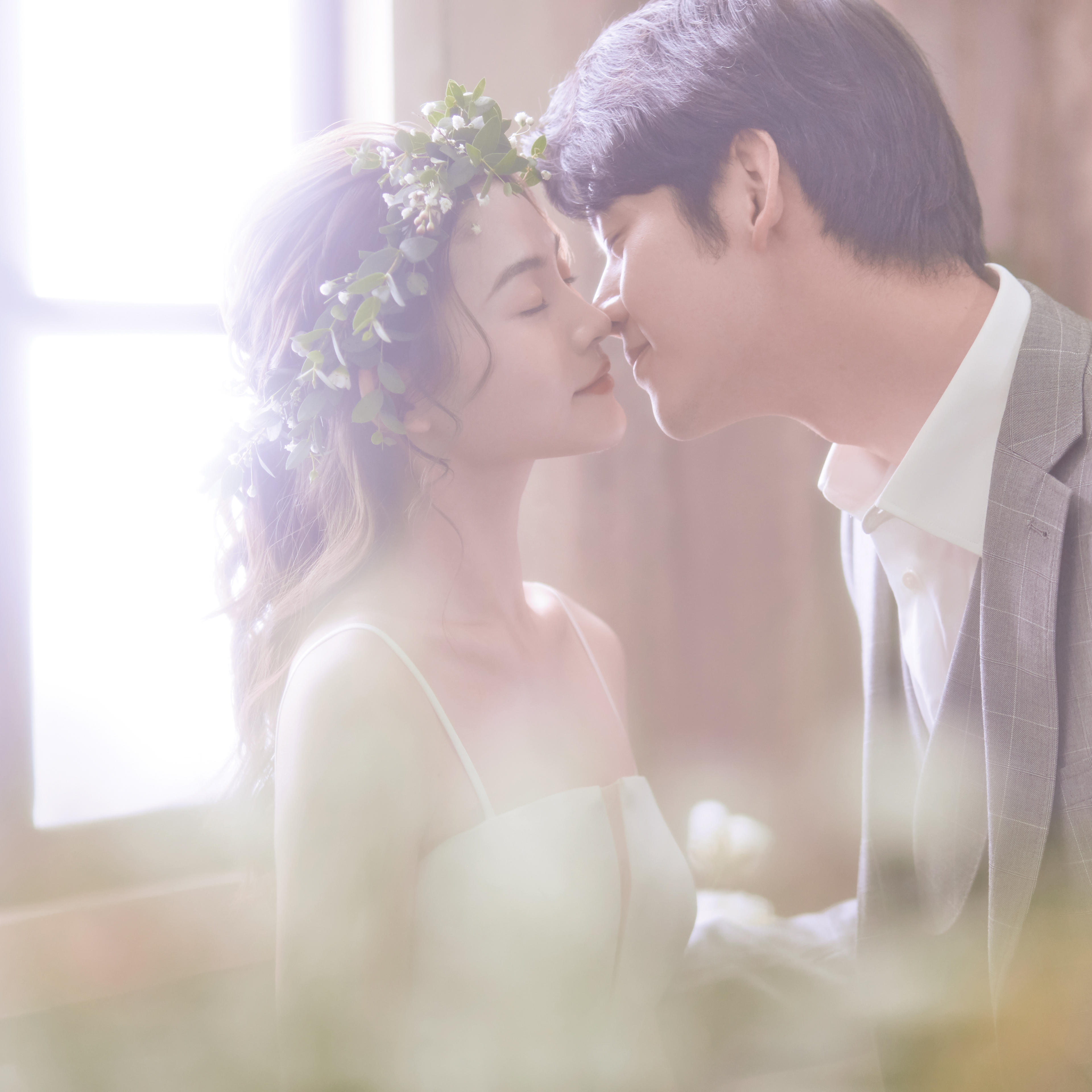 明星高定丨研發(fā)團(tuán)隊(duì)婚紗照