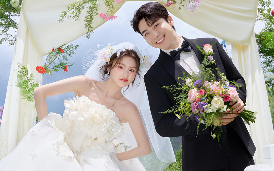 【西北龙摄影】被夸爆的巨型蝴蝶结婚纱照