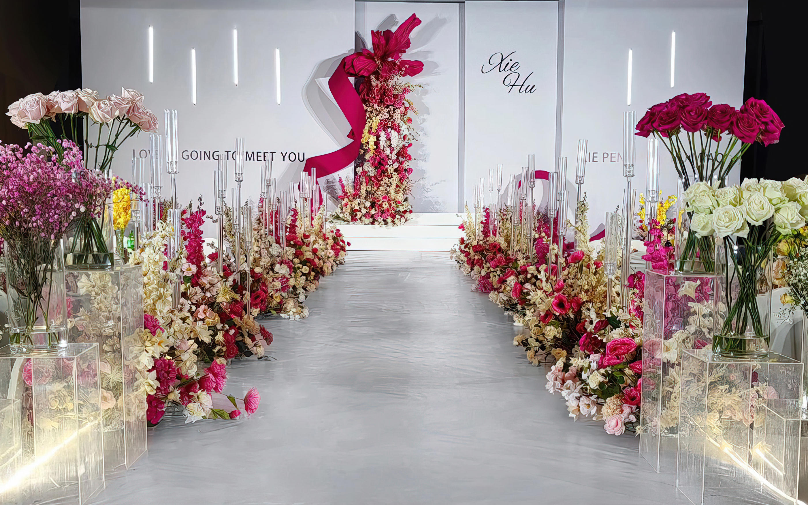 玫粉白撞色婚禮｜愛如繁花綻放