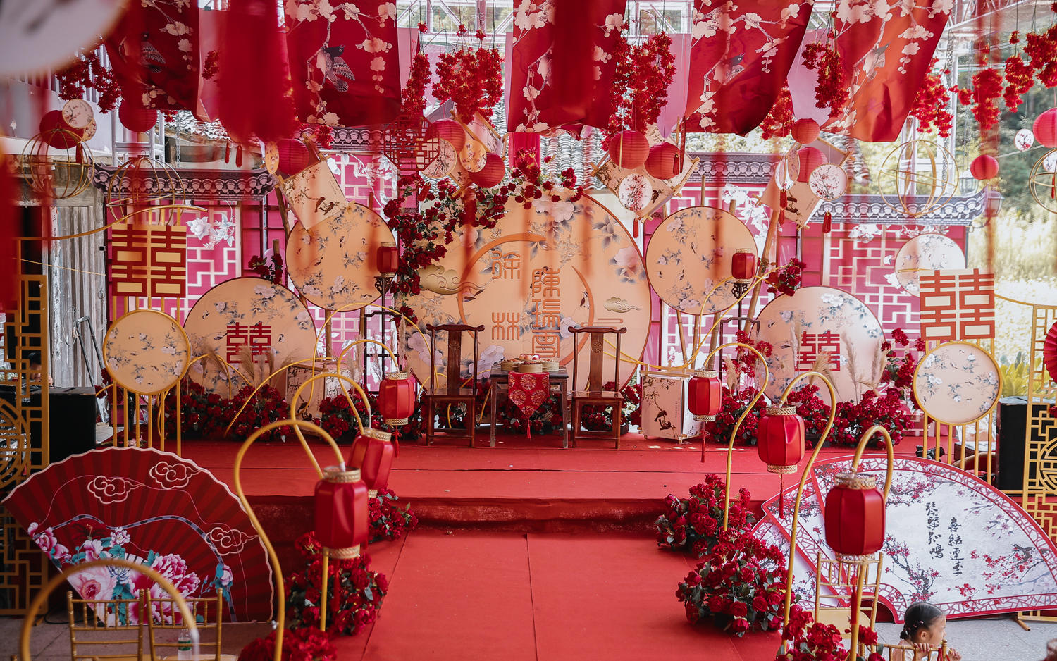 戶外中國風(fēng)婚禮 大紅色中式婚禮