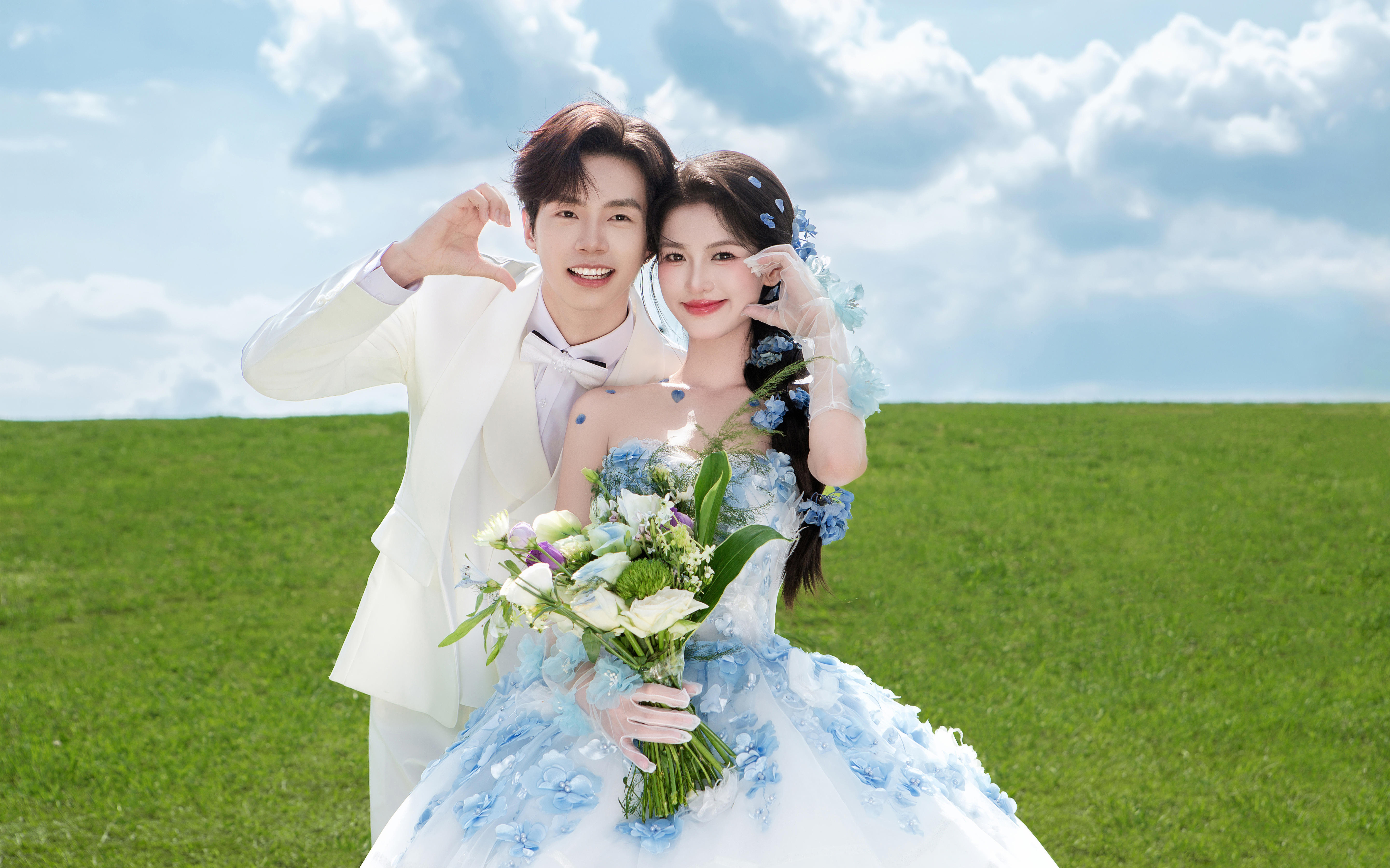 【森嶼白露】還得是草坪婚紗照?總是會反復(fù)心動