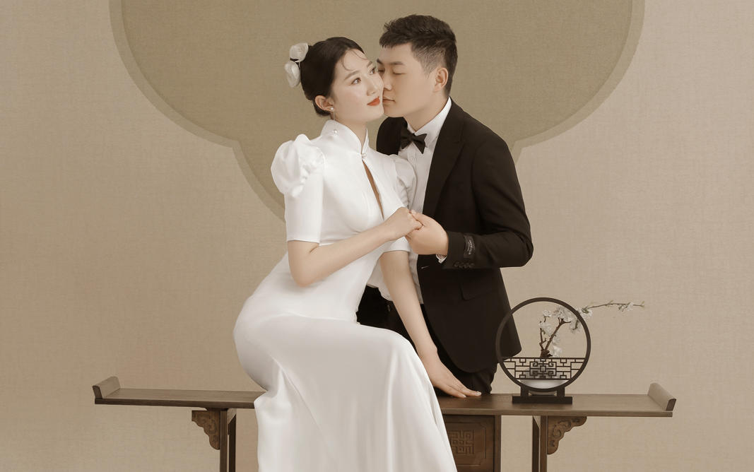 【施华洛摄影】一眼万年的工笔画婚纱照