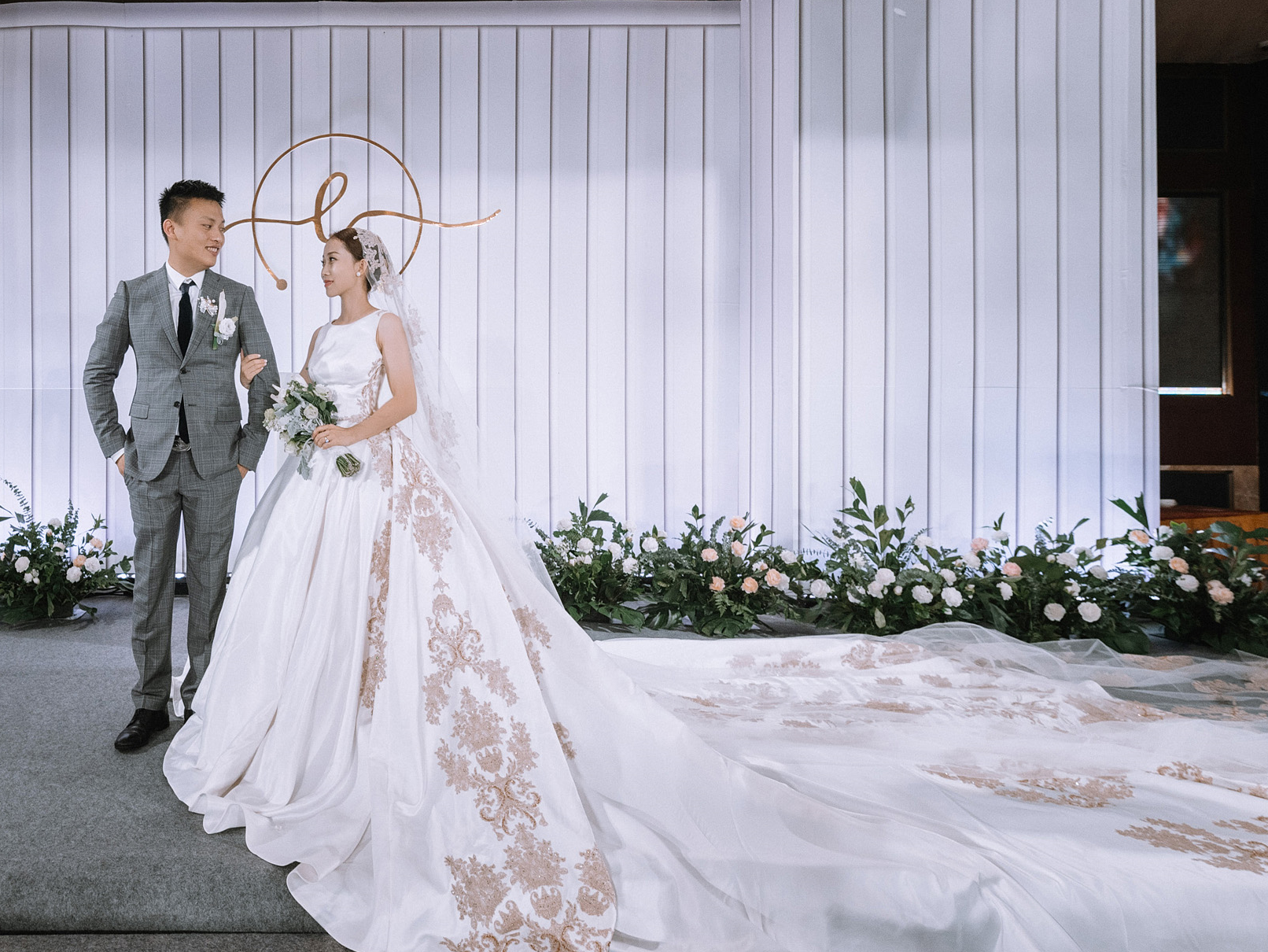 MonCHÉRI伊丽莎白女王系列