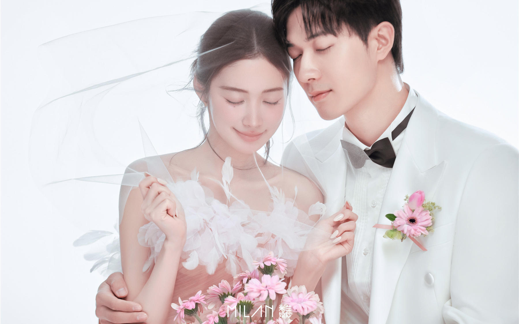 韩系质感婚纱照✨粉色主纱的温柔美学