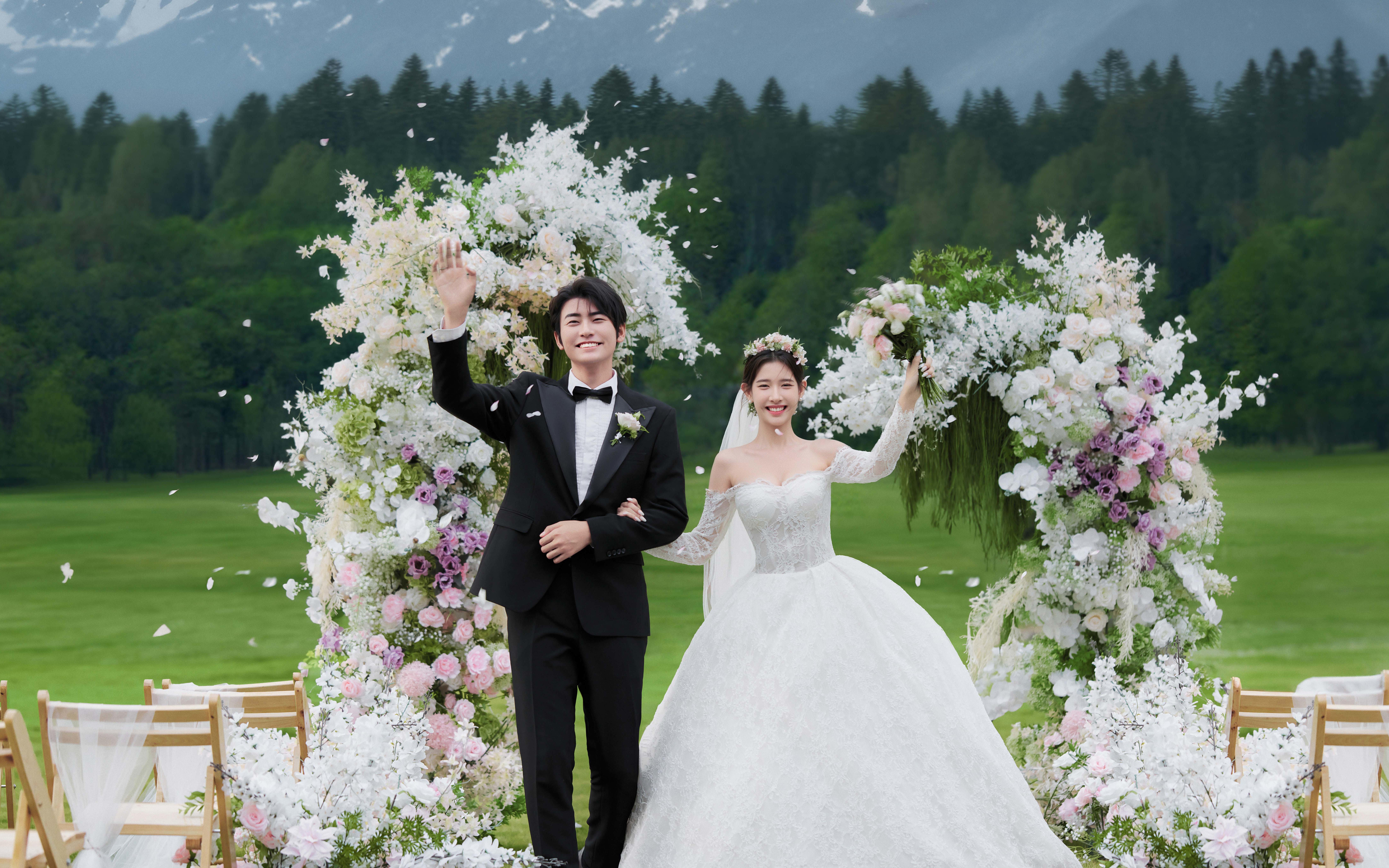 年輕人專屬草坪婚禮儀式感，氧氣感拉滿