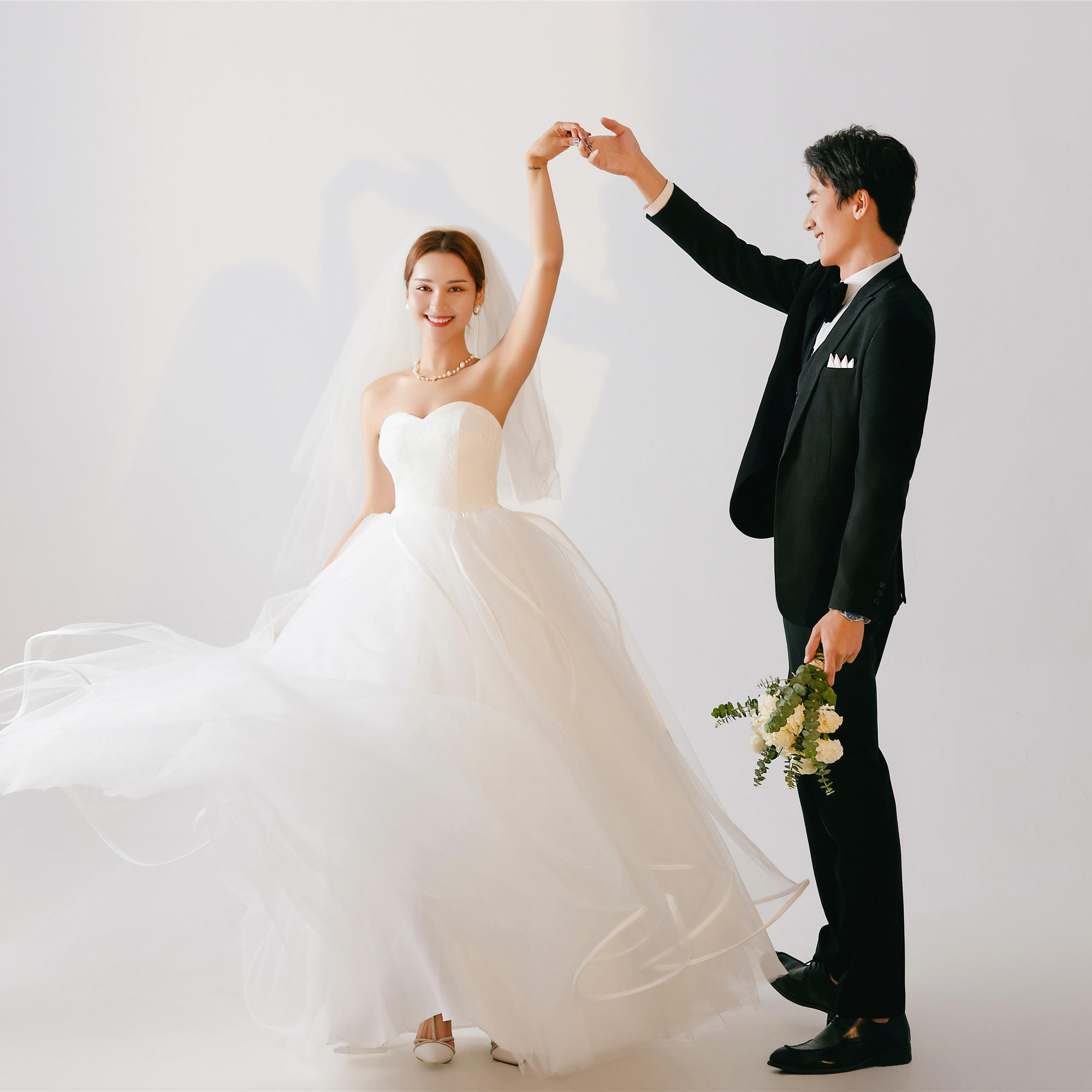 【主婚紗婚紗照】+極簡(jiǎn)文藝高級(jí)感+真實(shí)客片