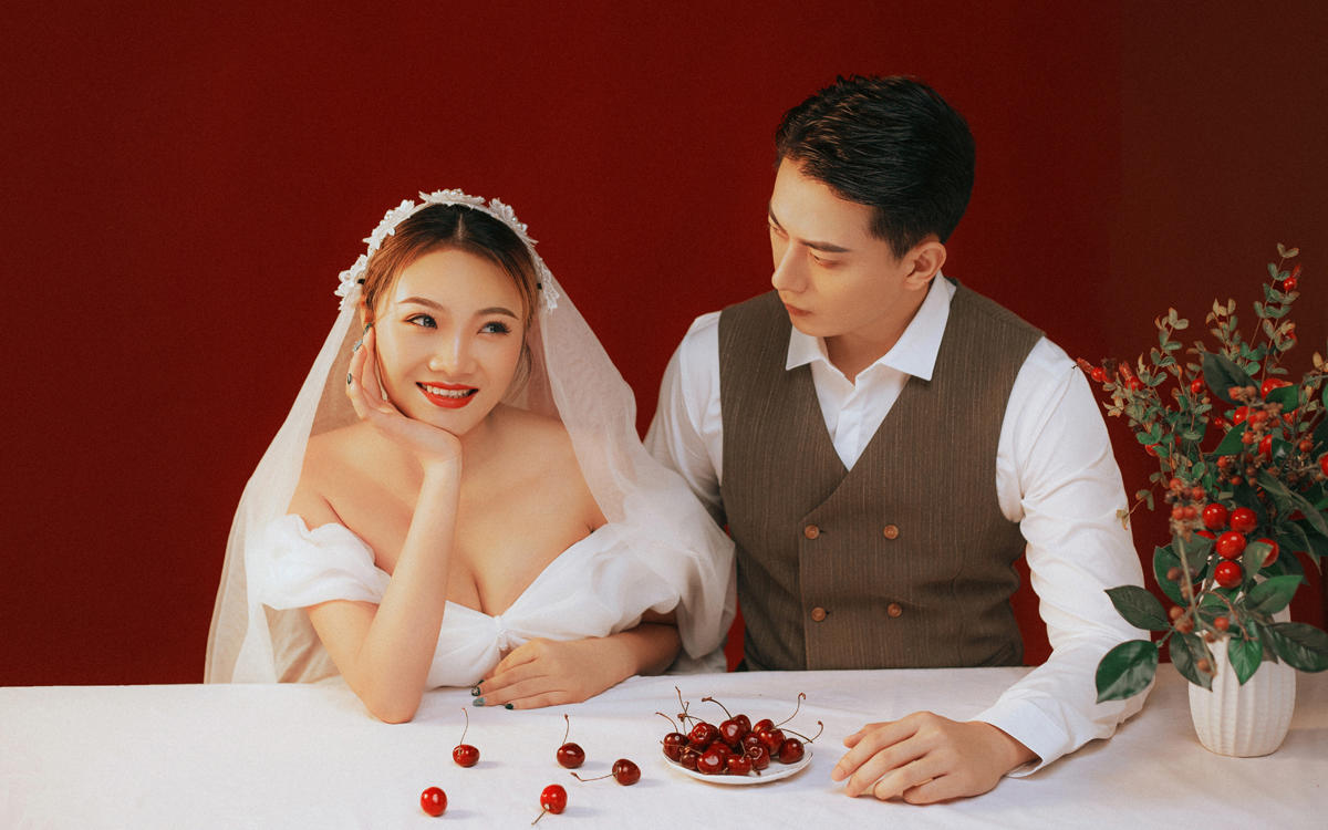 年轻人婚照美学+品质甄选+自由路线订制婚照