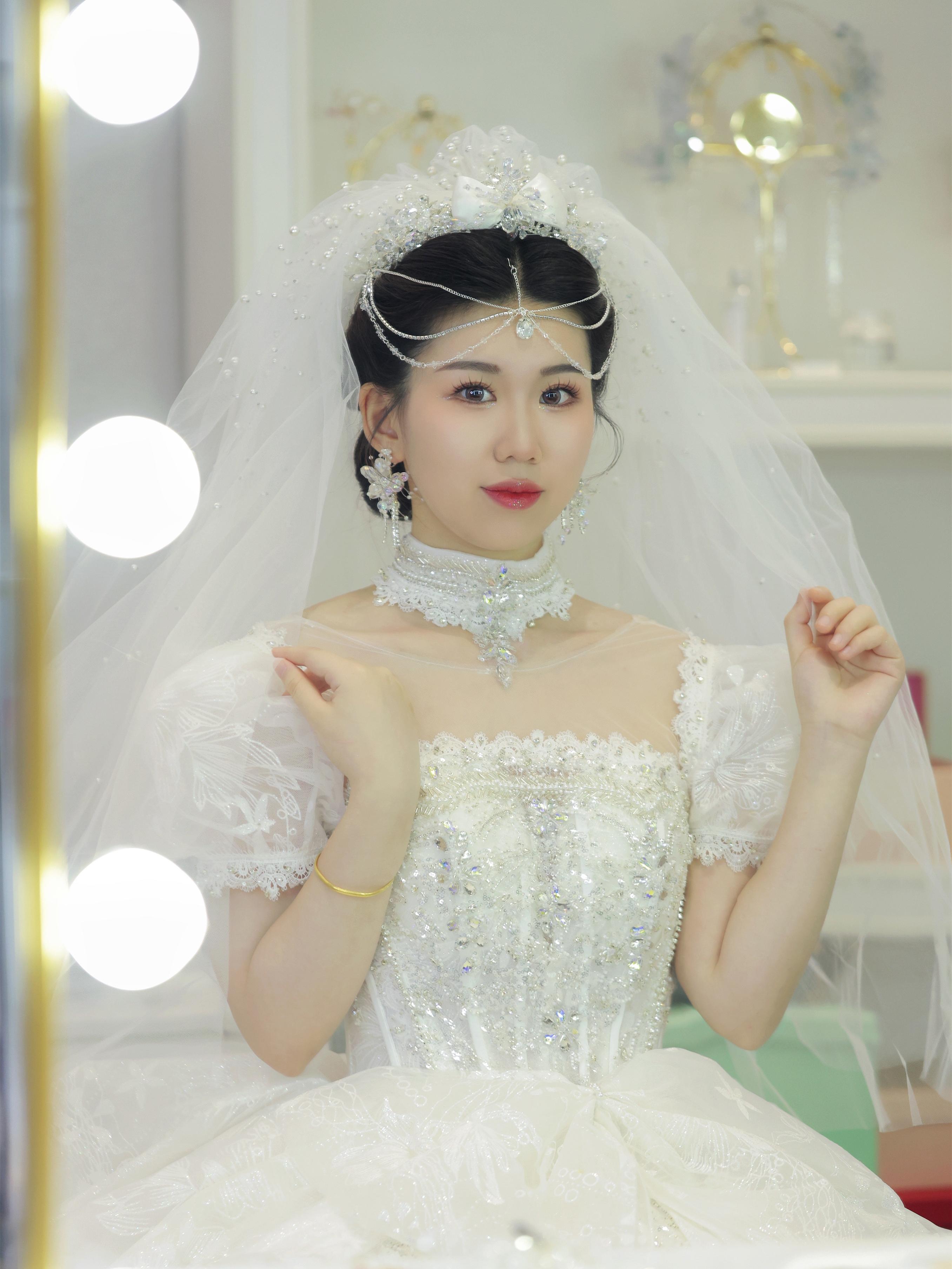 轻奢款婚纱套系