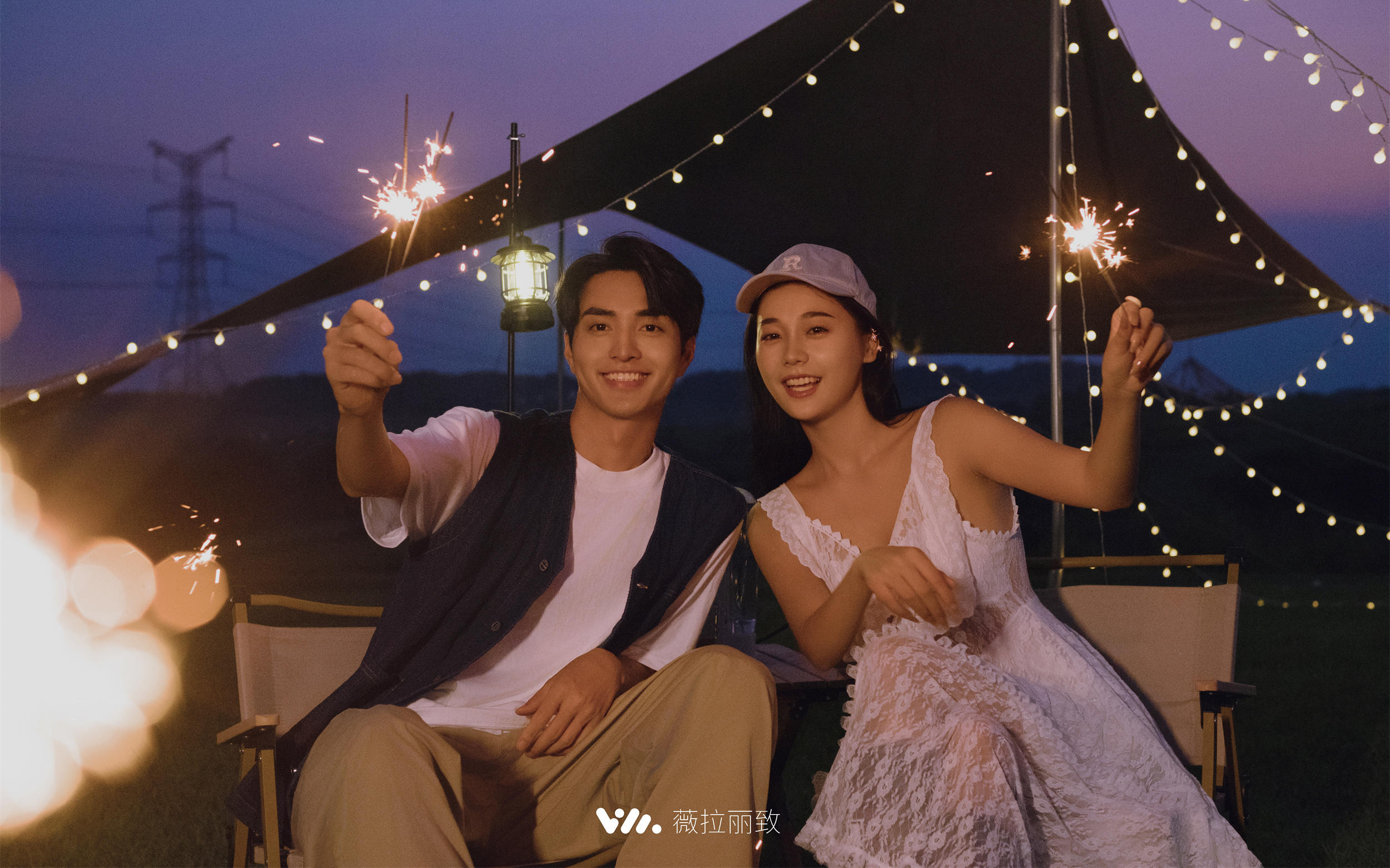 夜幕下弥漫着肆意的爱🔥电影感夜景婚纱照～