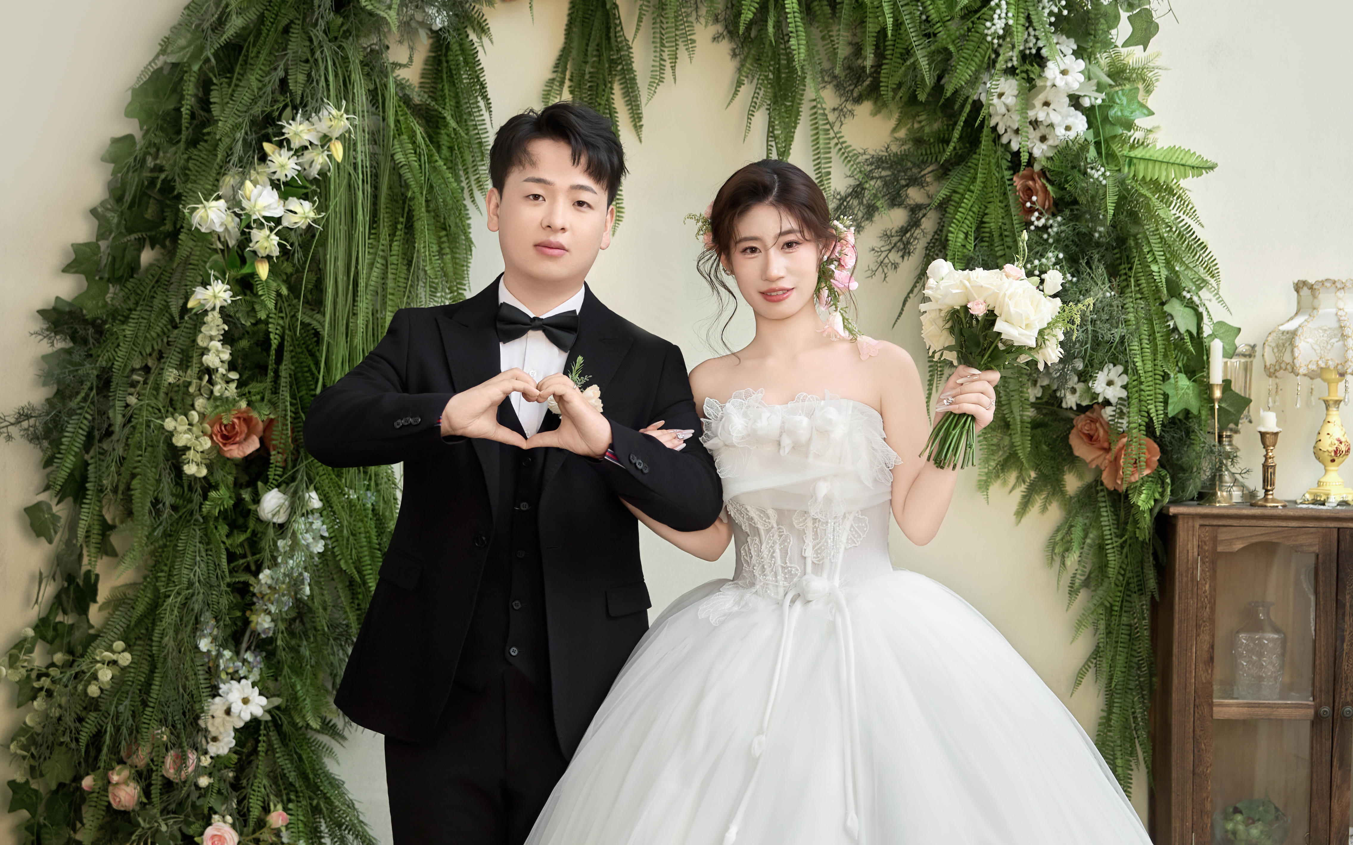 巨巨巨出片的小清新韩式婚纱照