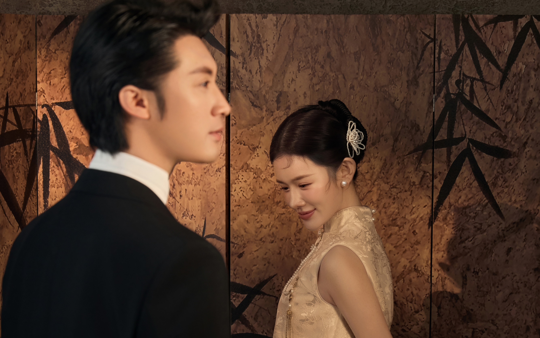 沉迷東方美學｜新中式婚紗照正么拍好溫柔