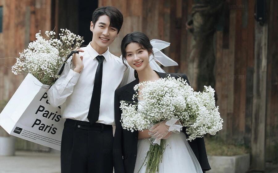 把日常松弛感焊在婚纱照里｜不刻意的浪漫