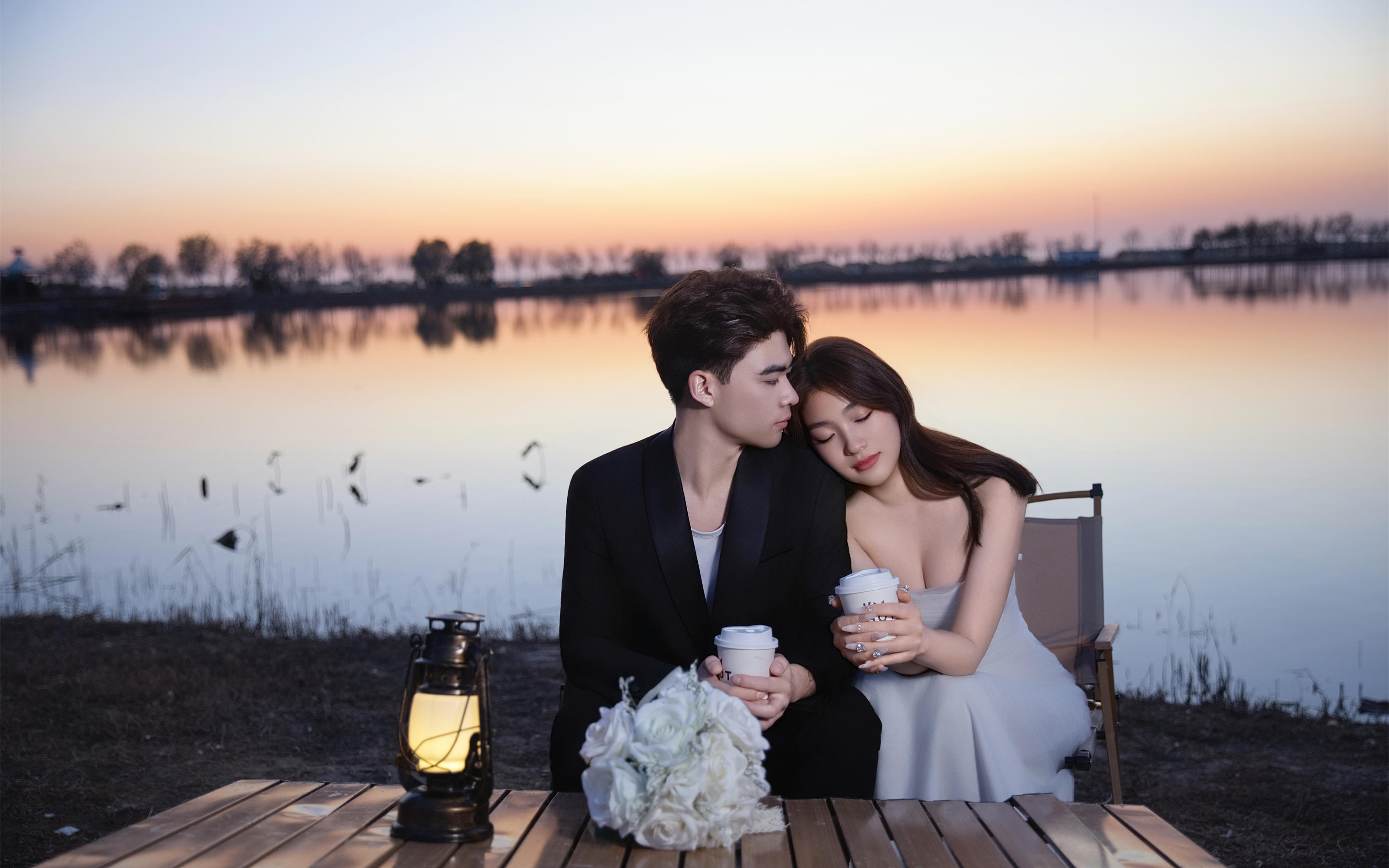 湖畔落日婚紗照??溫柔到骨子里的浪漫??