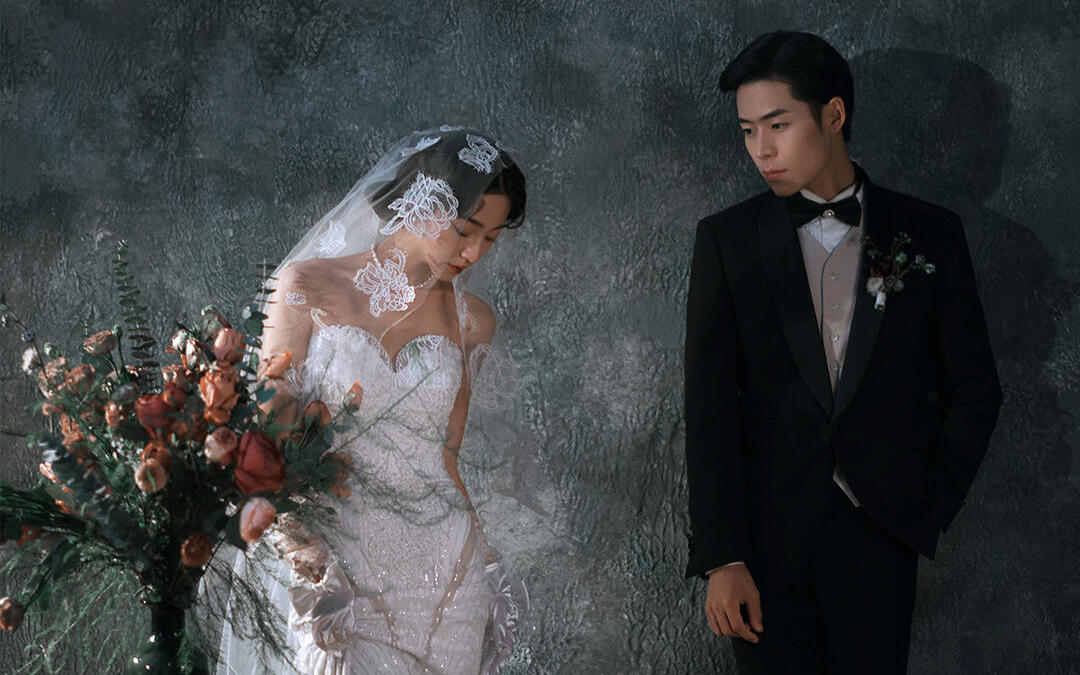 法式新娘鎖死 美到失語的復古油畫婚紗照