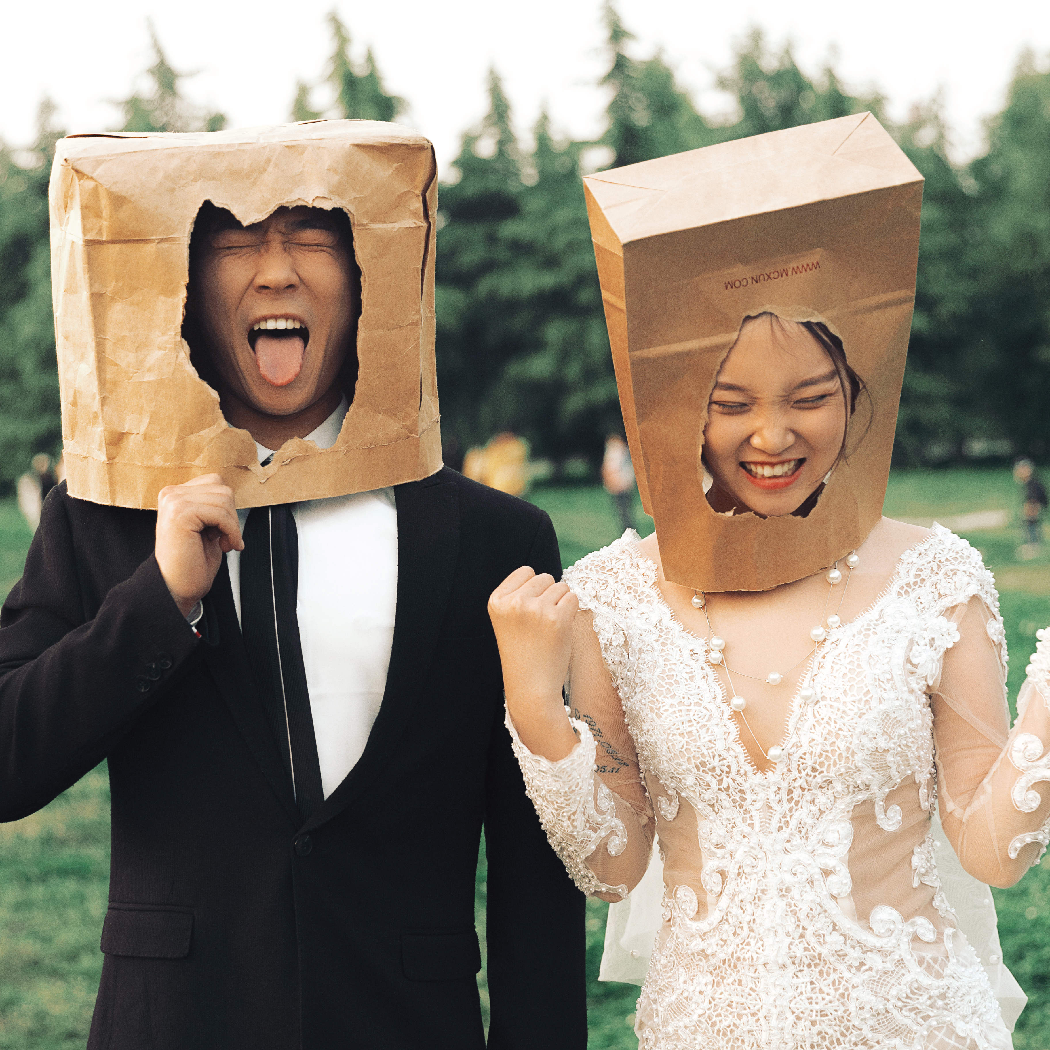 简约高级+一对一定制拍摄+产品全国包邮+网红场景