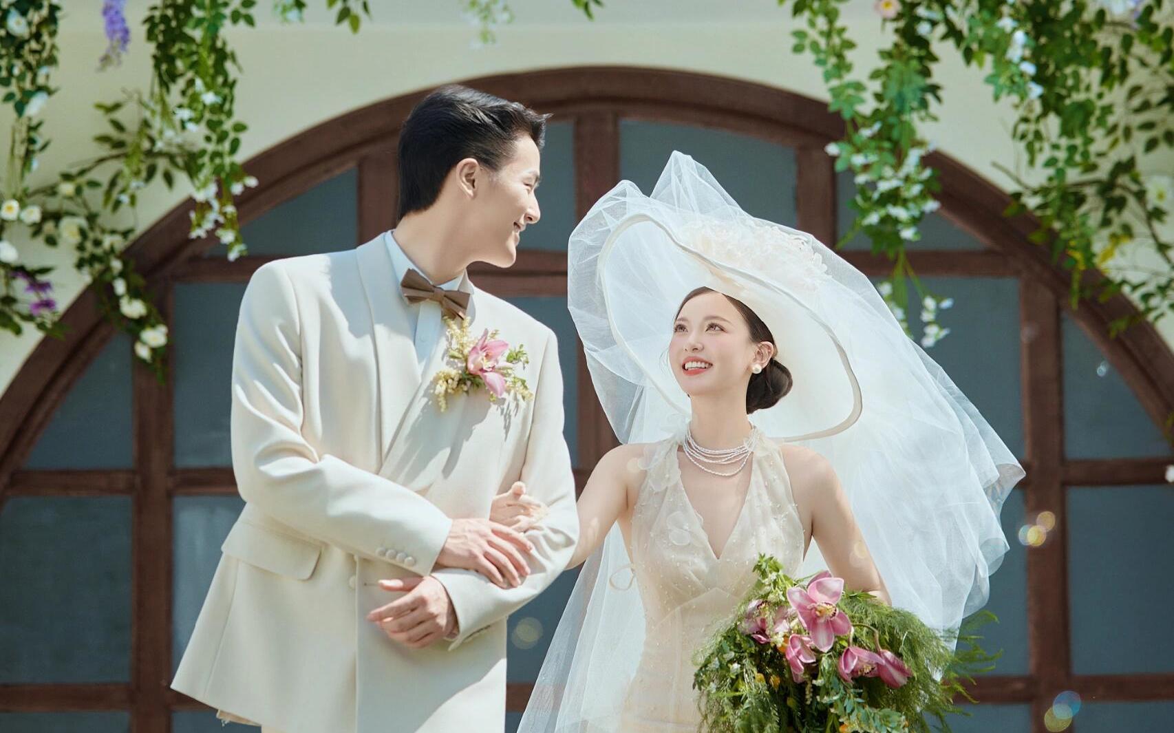 甜妹制造機(jī)??儀式感婚紗照幸福到冒泡泡～