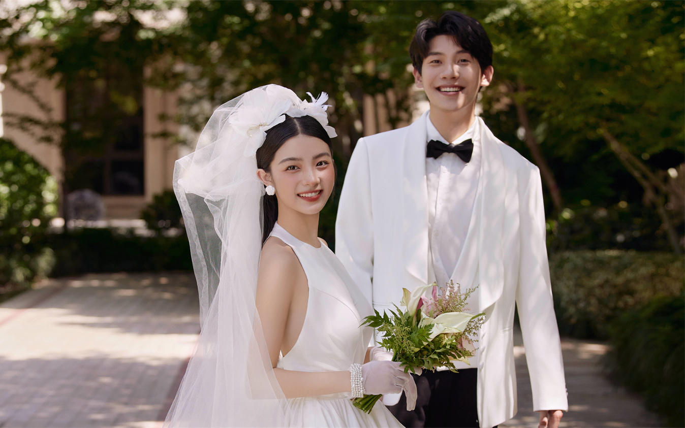 仪式感满满的欧式建筑婚纱照，谁能拒绝啊❗