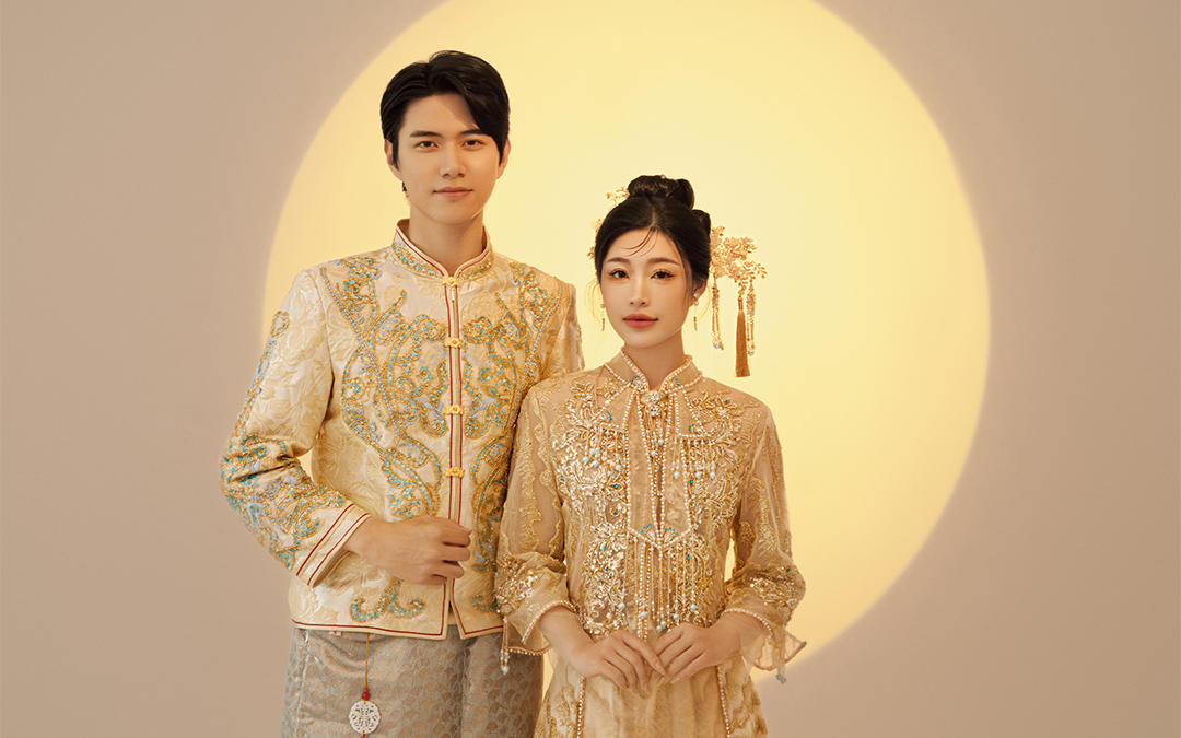 鐘先生??田女士