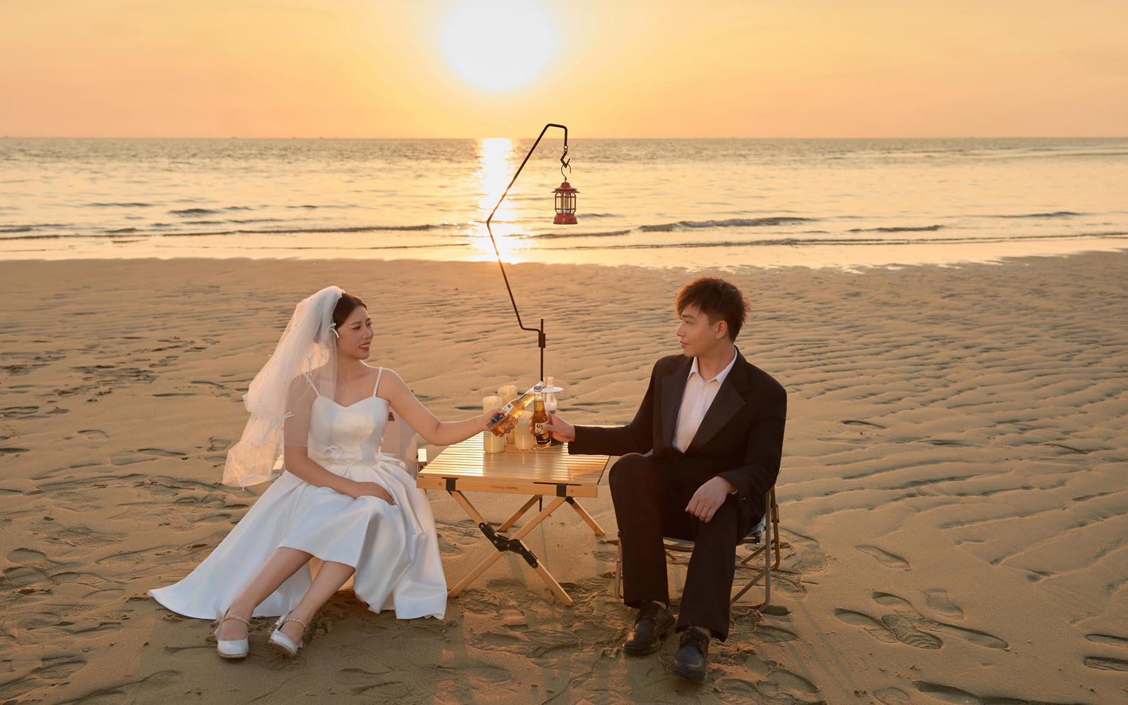 北海氛围感夕阳婚纱照｜让我们上映一部浪漫电影