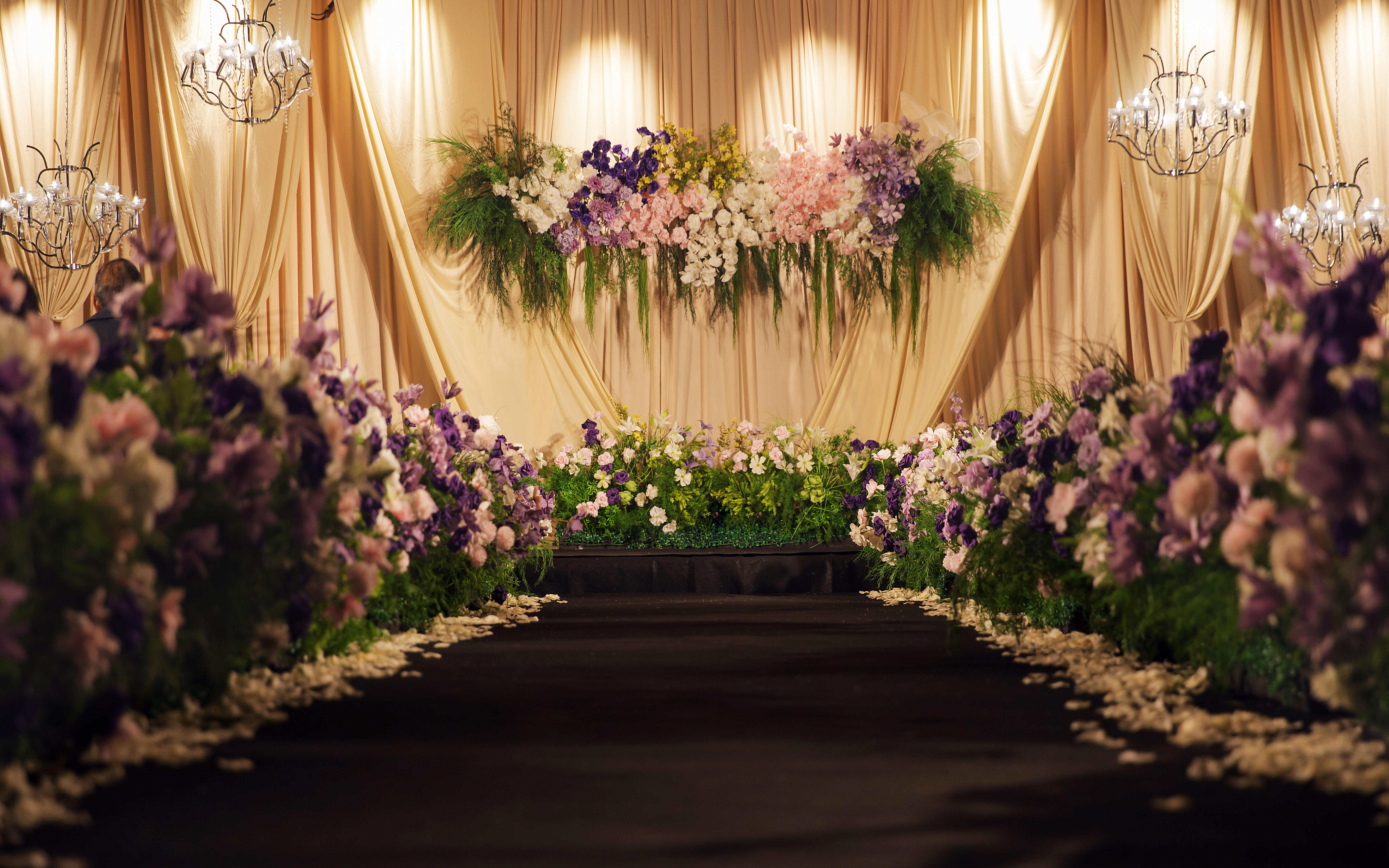 韓式布?；槎Y現場