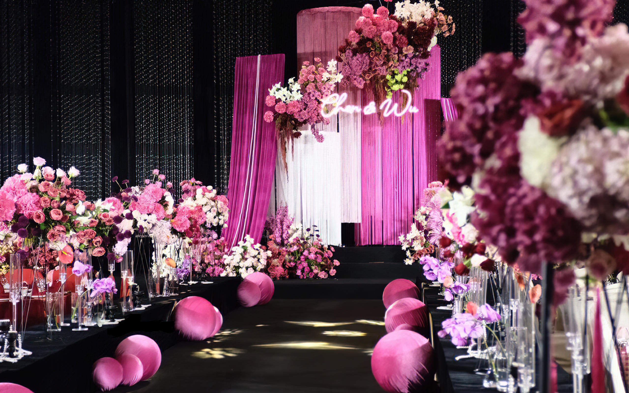 高级秀场玫红婚礼